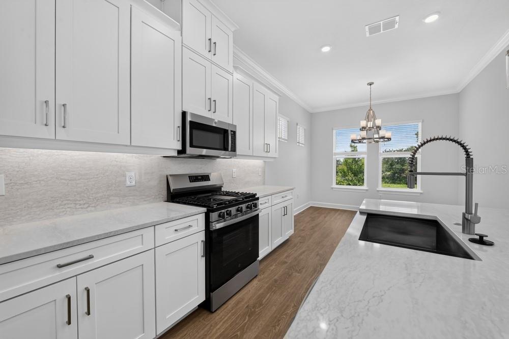 10573 Eclipse St Property Photo 6