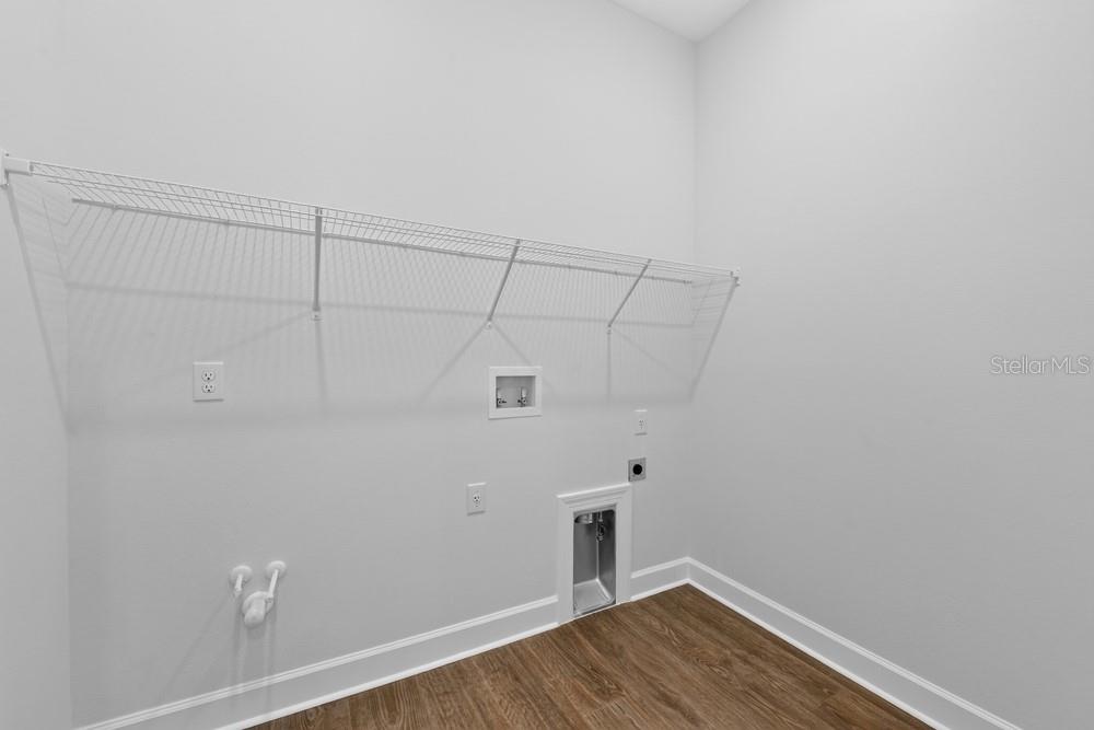 10573 Eclipse St Property Photo 33