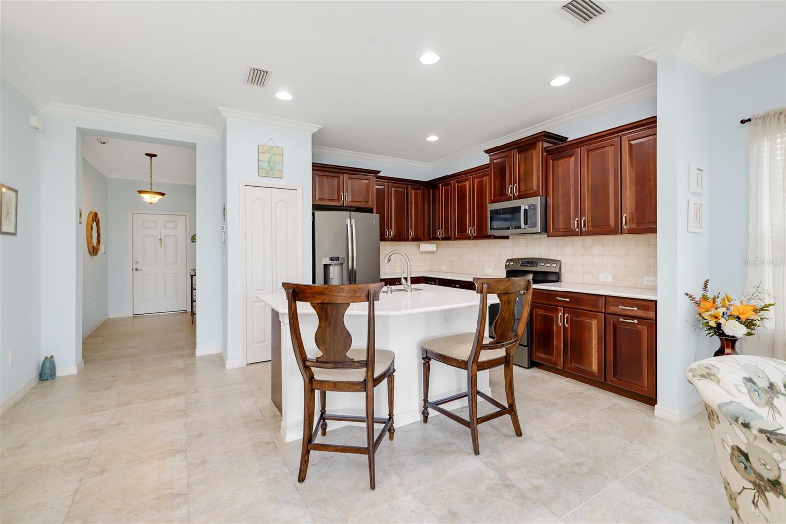 5437 Chatham Square Way Property Photo 14