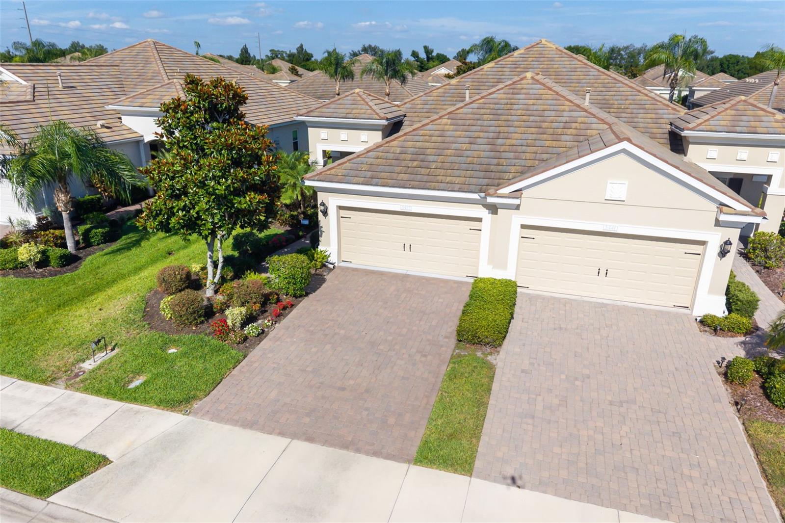 5437 Chatham Square Way Property Photo 39