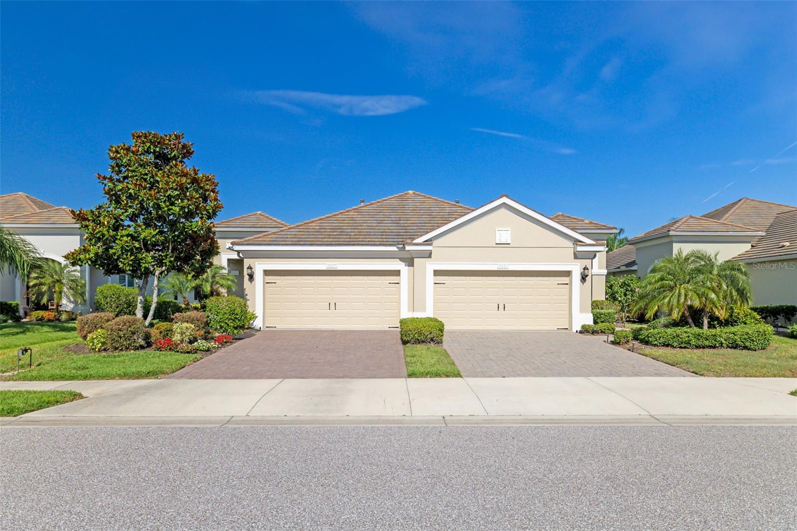 5437 Chatham Square Way Property Photo 40