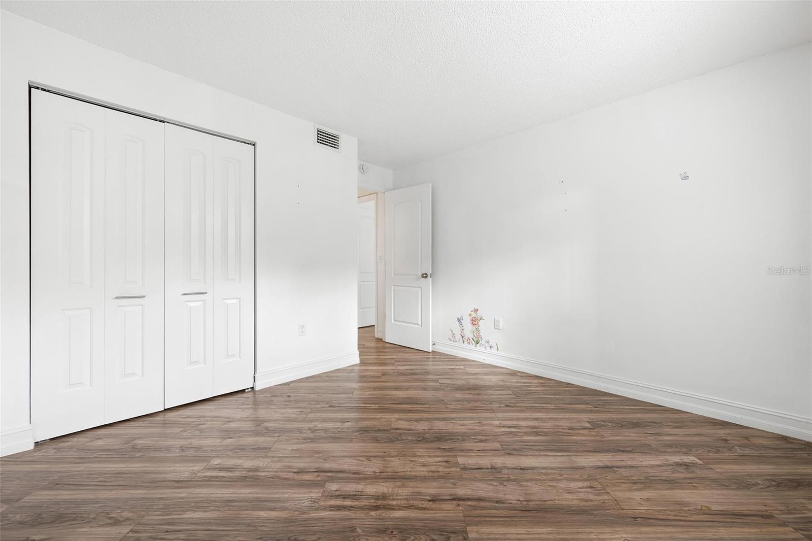 3223 Beneva Rd #101 Property Photo 13