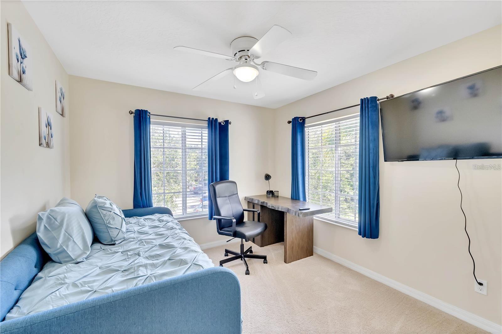 280 Cape Harbour Loop #101 Property Photo 17