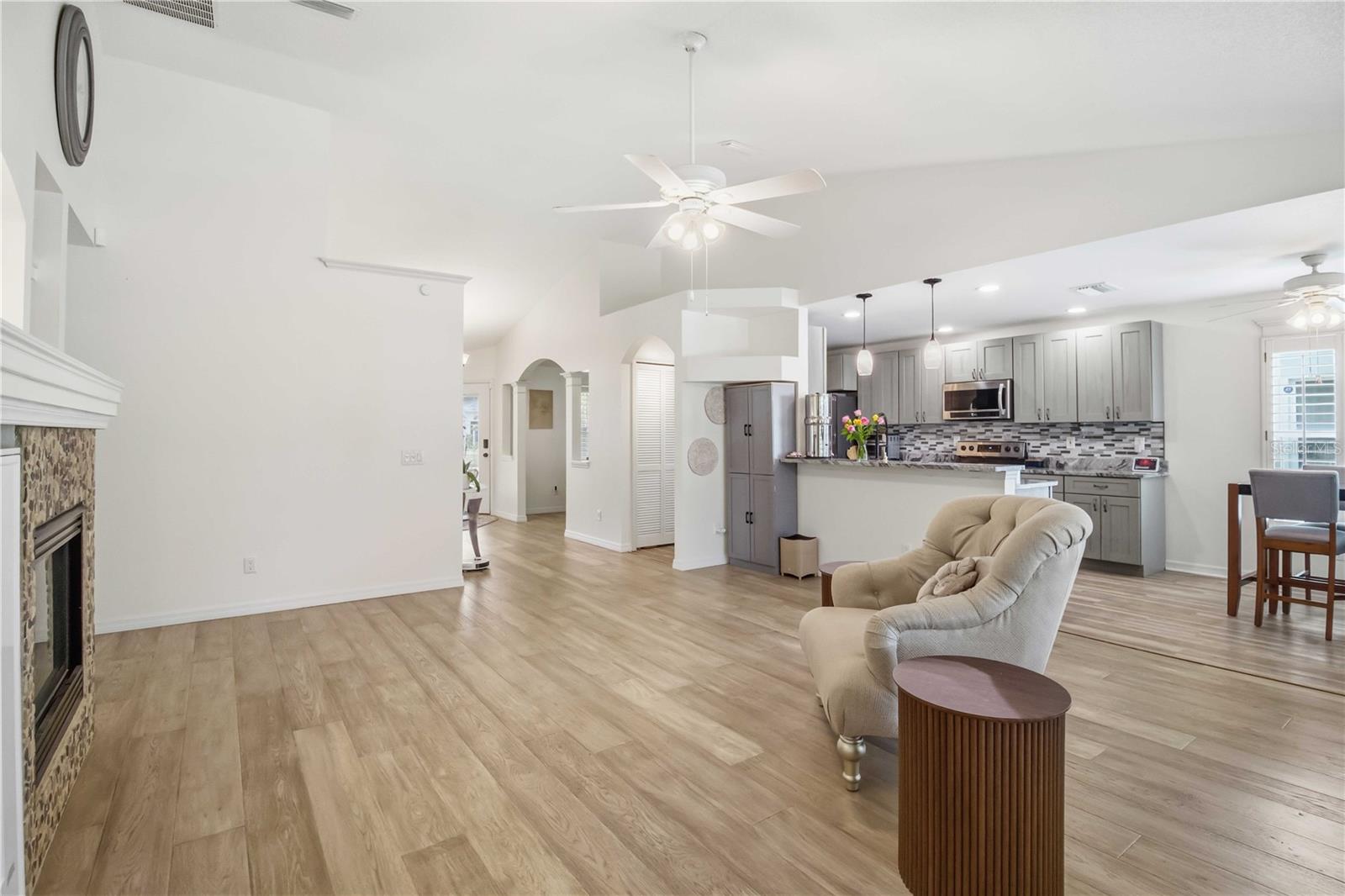 11744 Shirburn Cir Property Photo 23