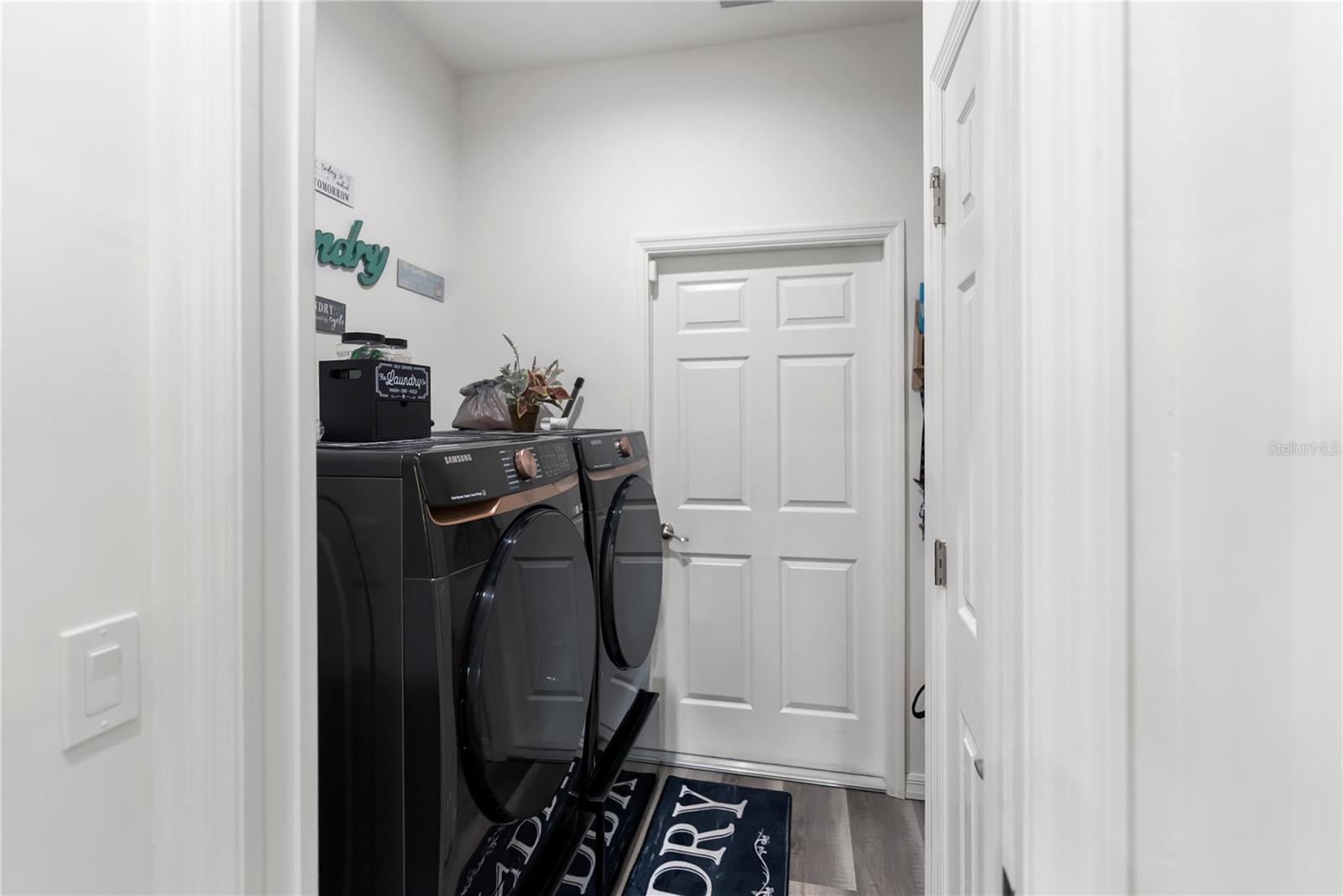3271 Jersey St Property Photo 24
