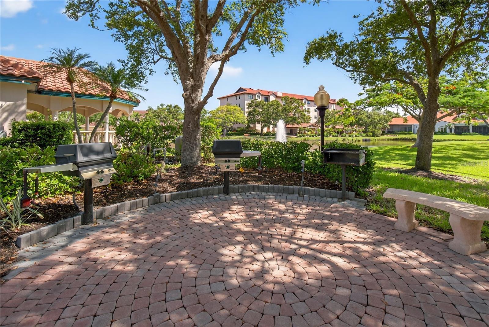 5430 Eagles Point Cir #202 Property Photo 37