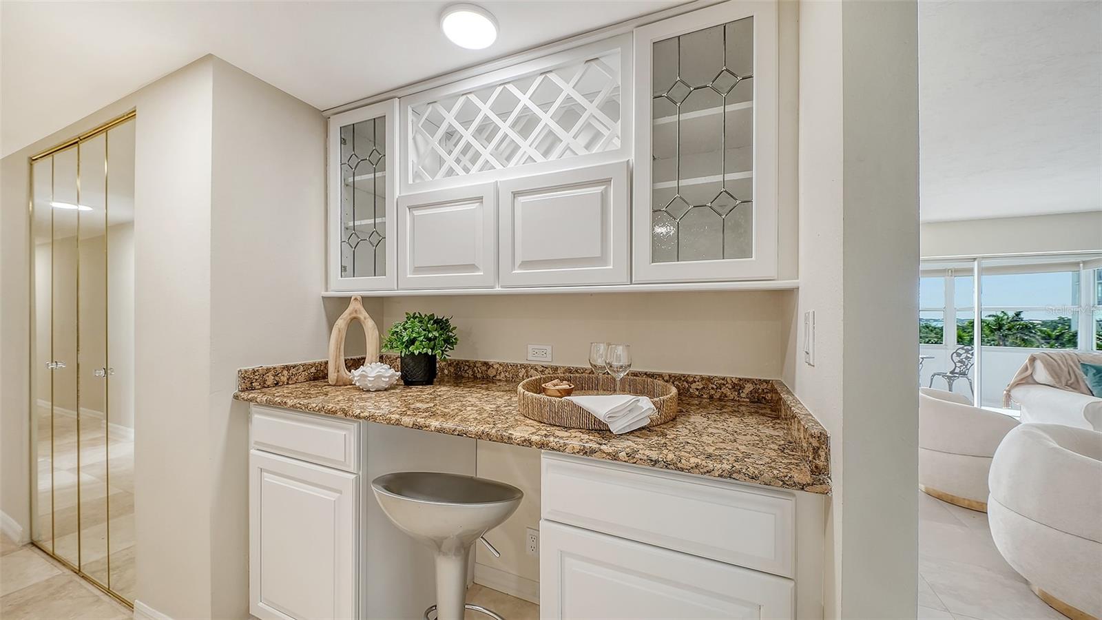 1750 Benjamin Franklin Dr #5f Property Photo 5