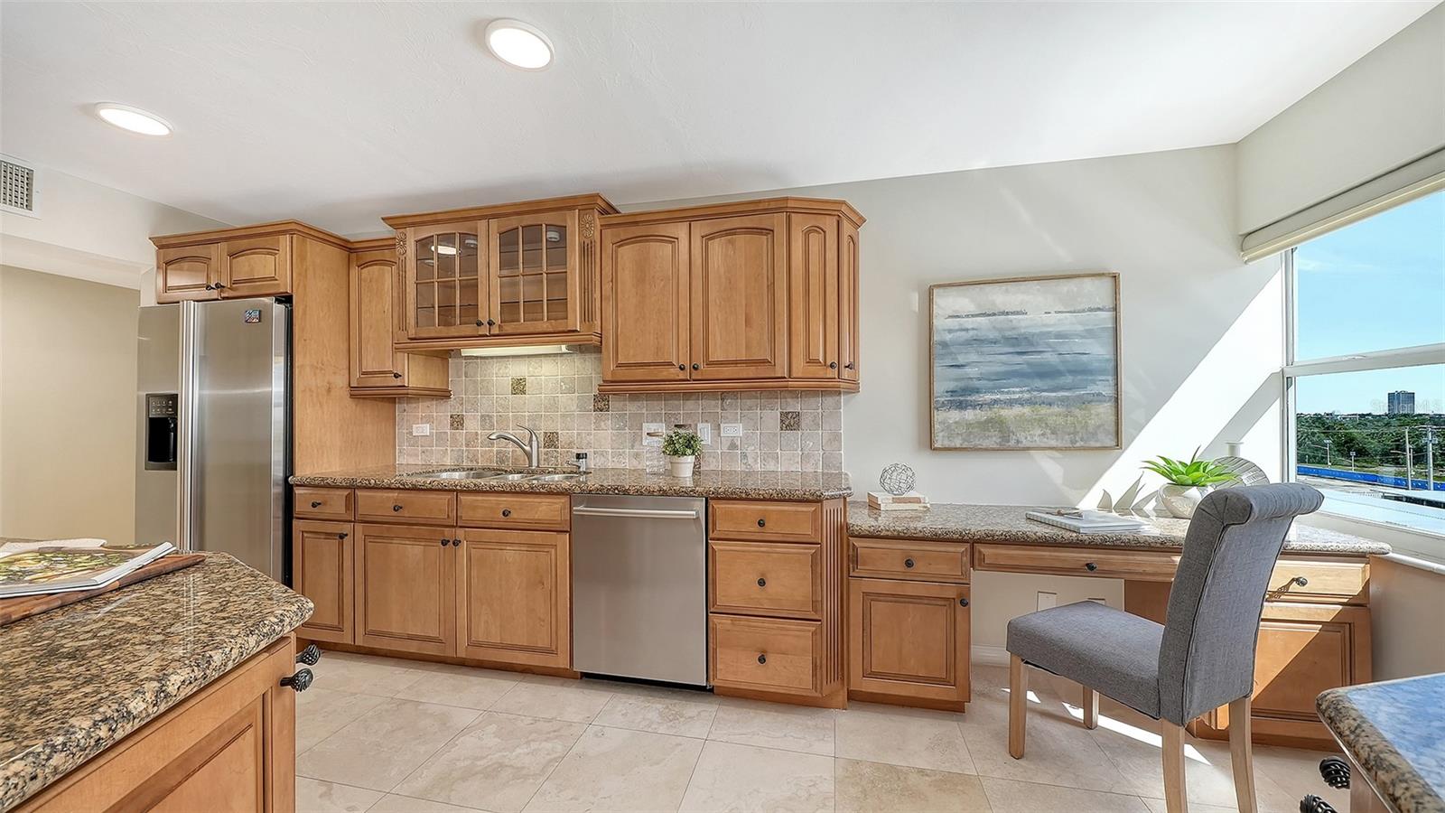 1750 Benjamin Franklin Dr #5f Property Photo 18