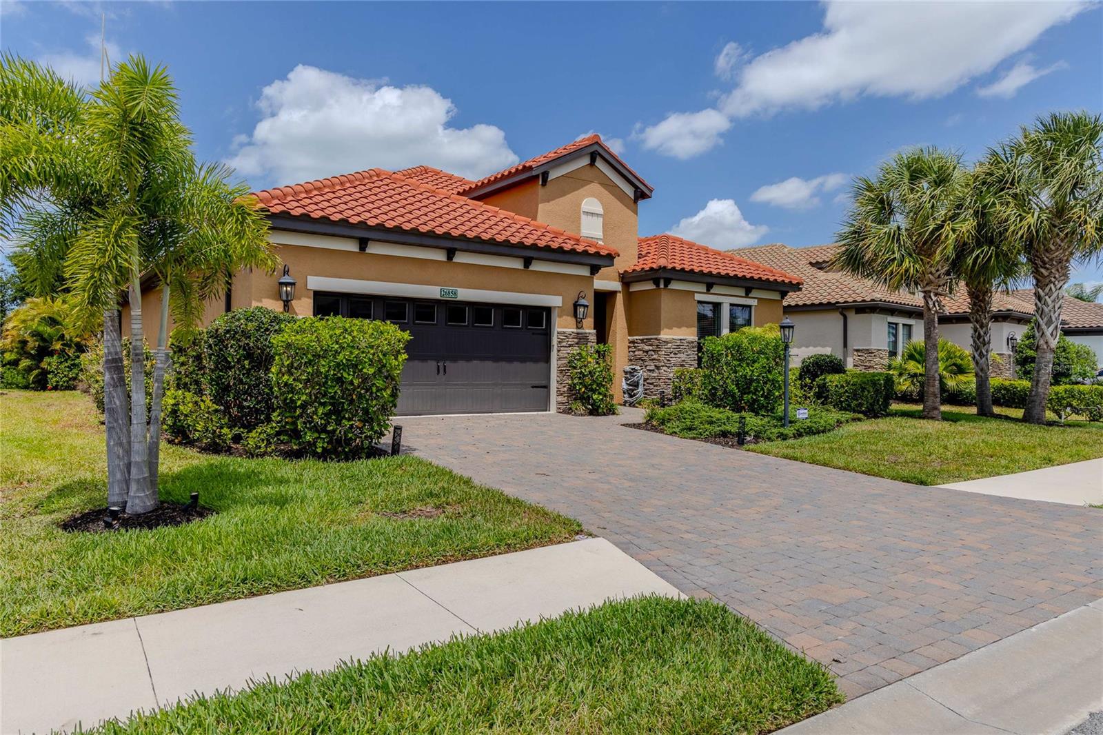 26858 Weiskopf Dr Property Photo 4