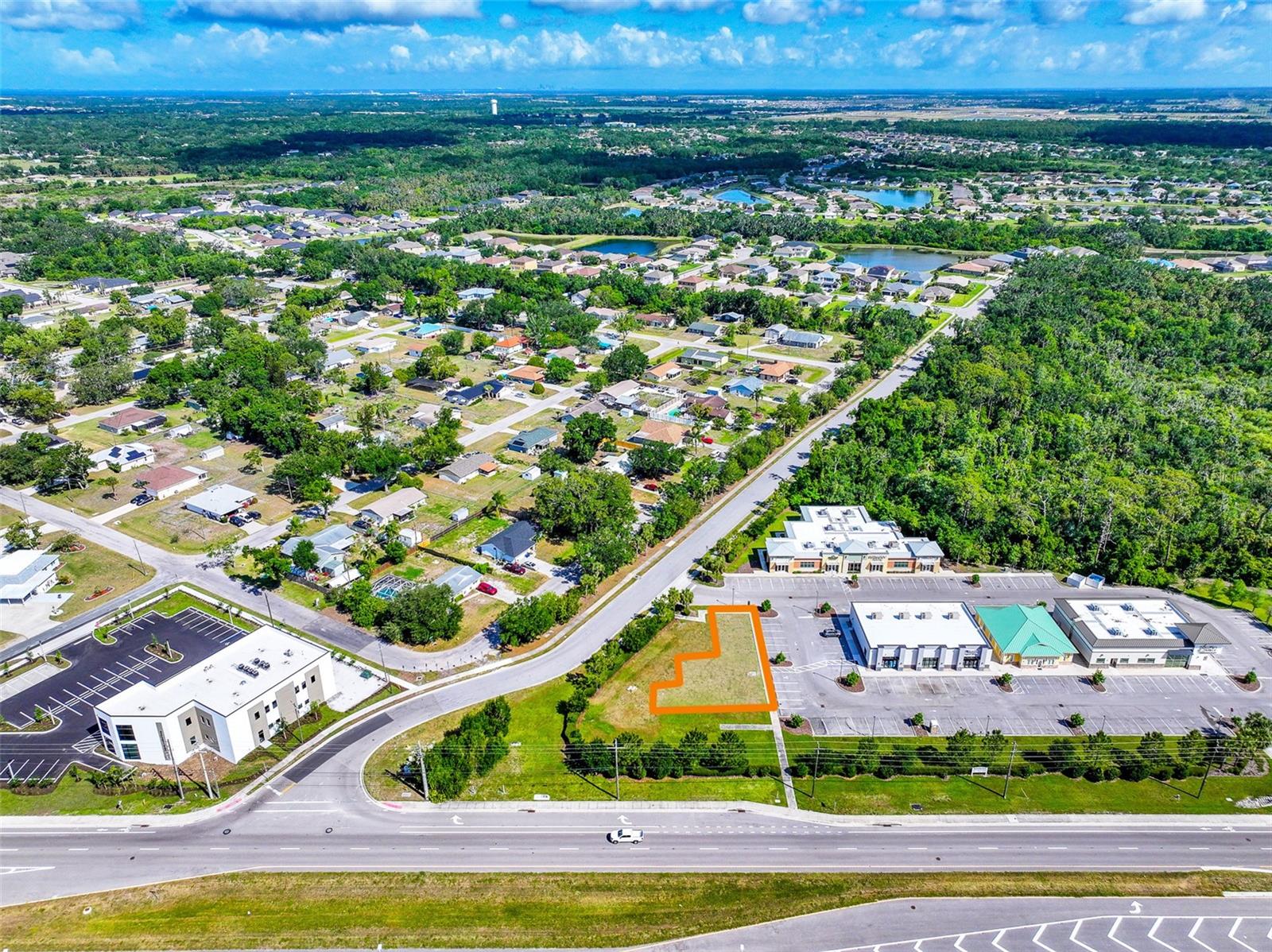 10030 Us Highway 301 N Property Photo 3