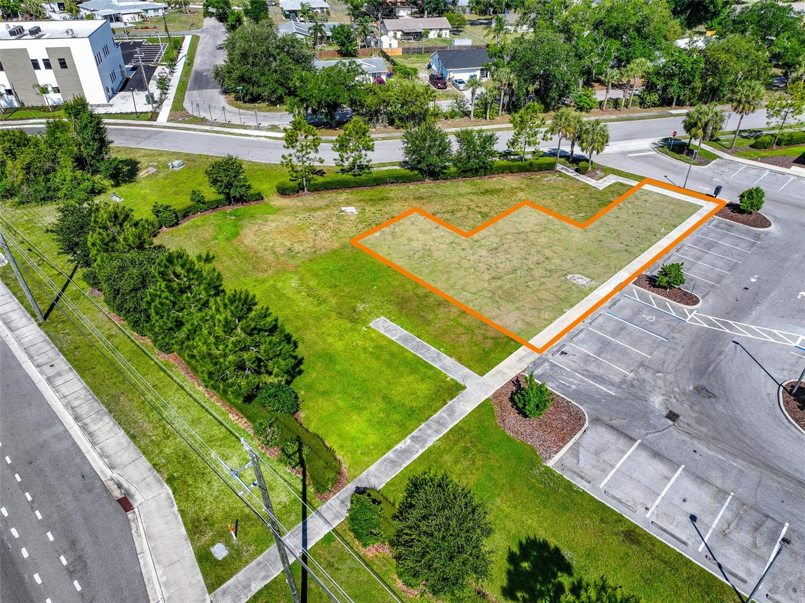 10030 Us Highway 301 N Property Photo 5