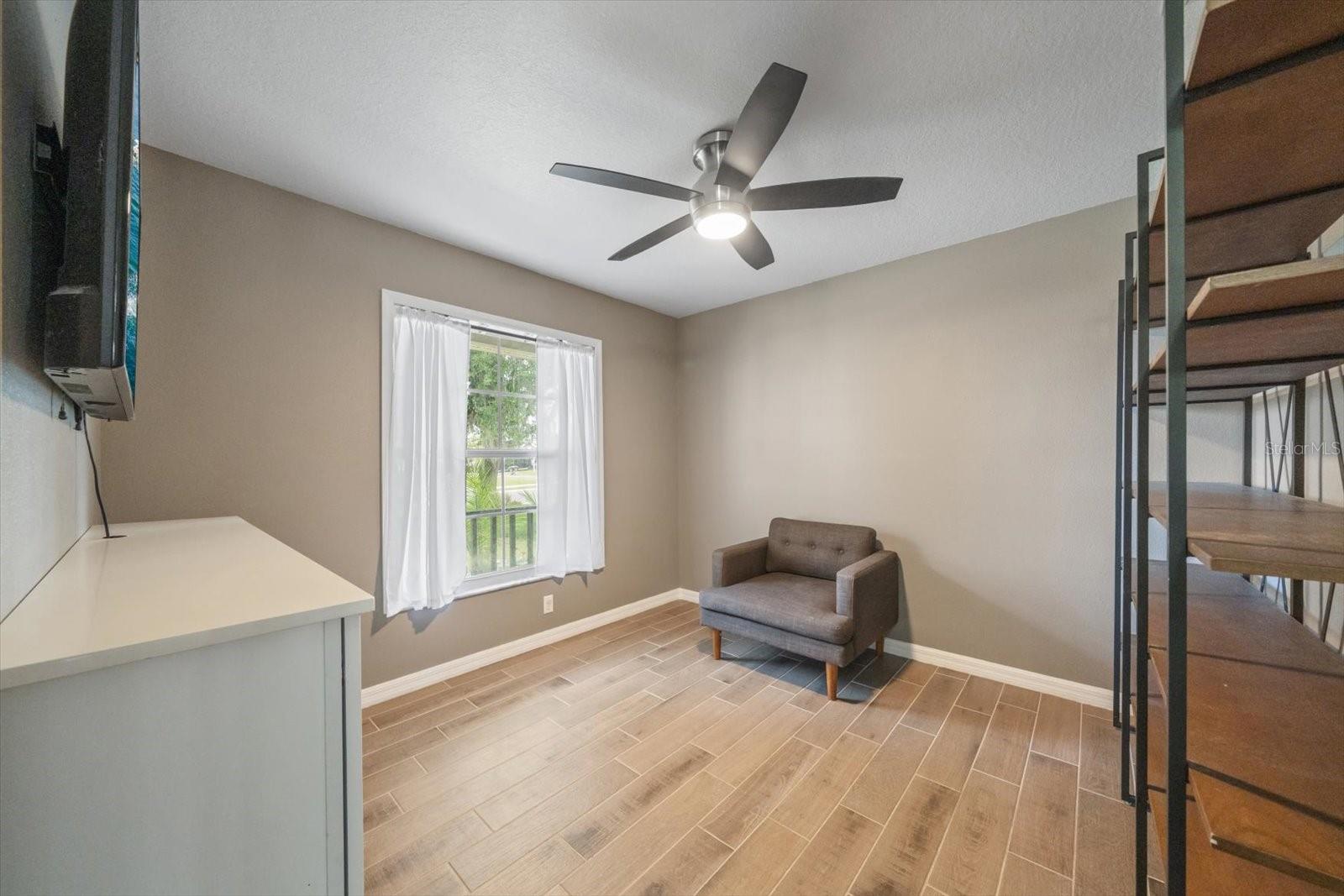 11887 Dunster Ln Property Photo 15