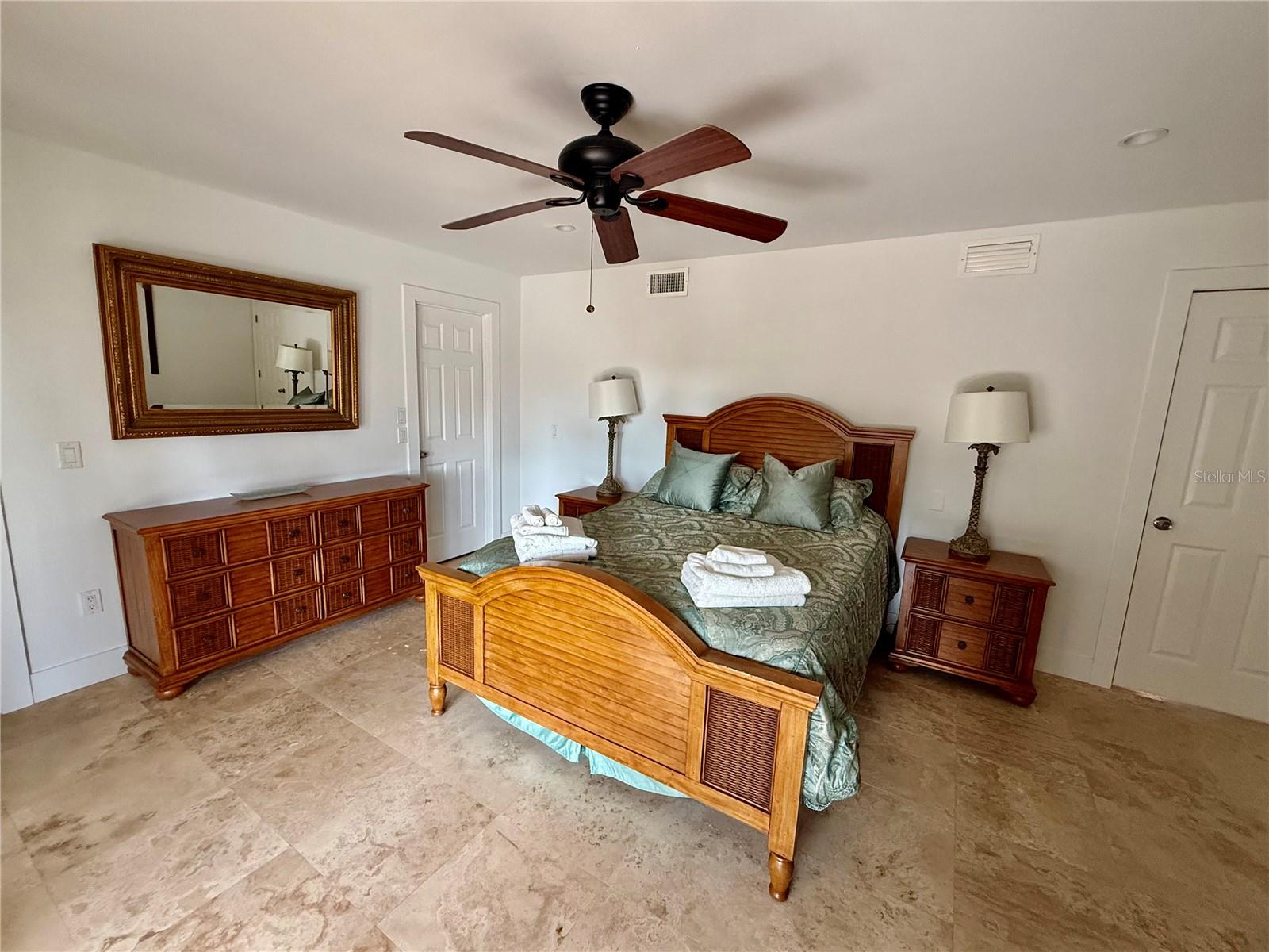 1257 Tree Bay Ln Property Photo 11
