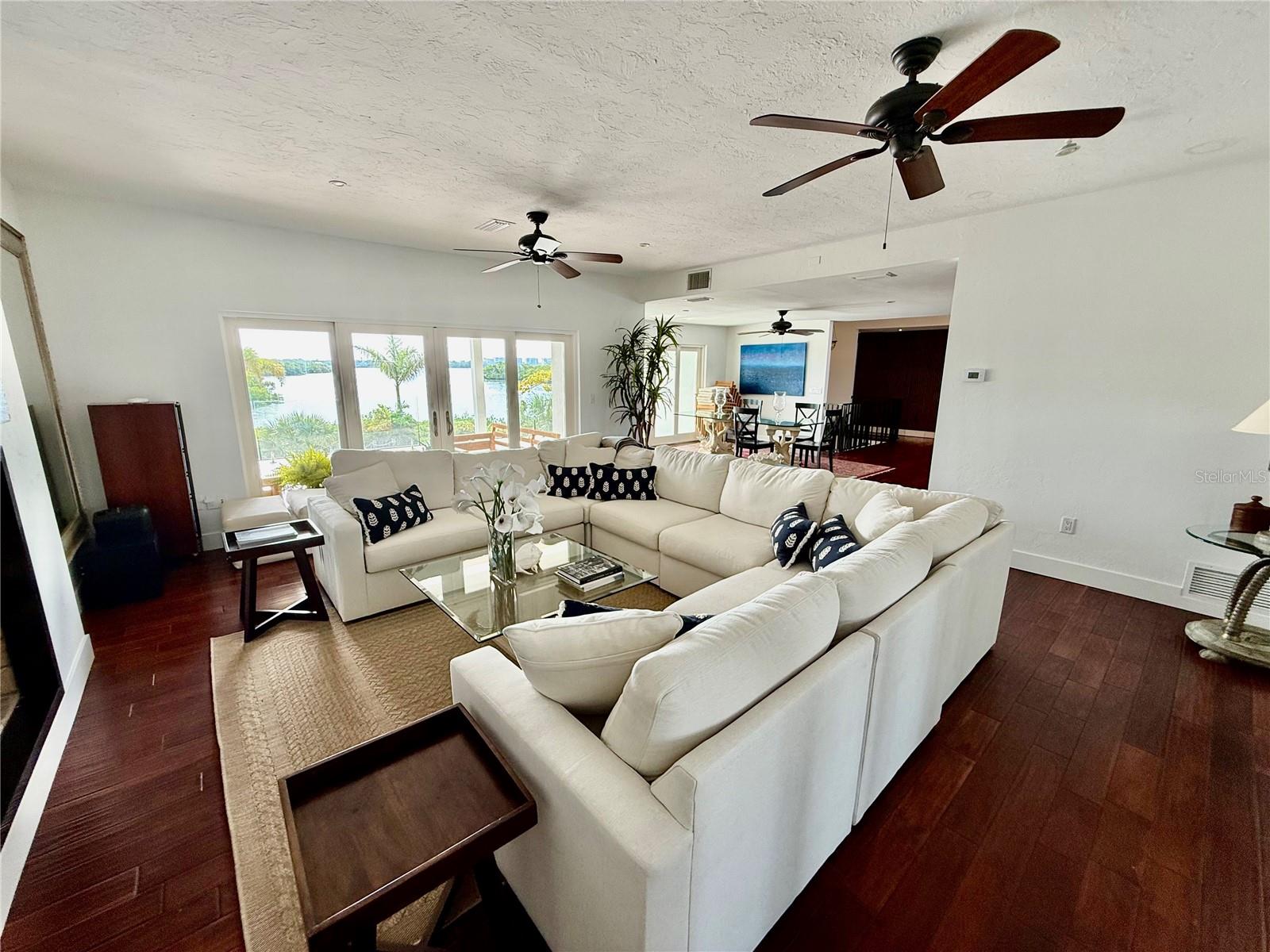 1257 Tree Bay Ln Property Photo 24