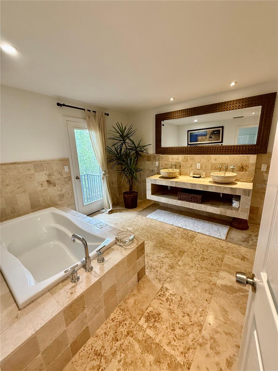 1257 Tree Bay Ln Property Photo 32