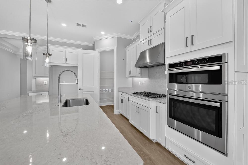 10577 Eclipse St Property Photo 2