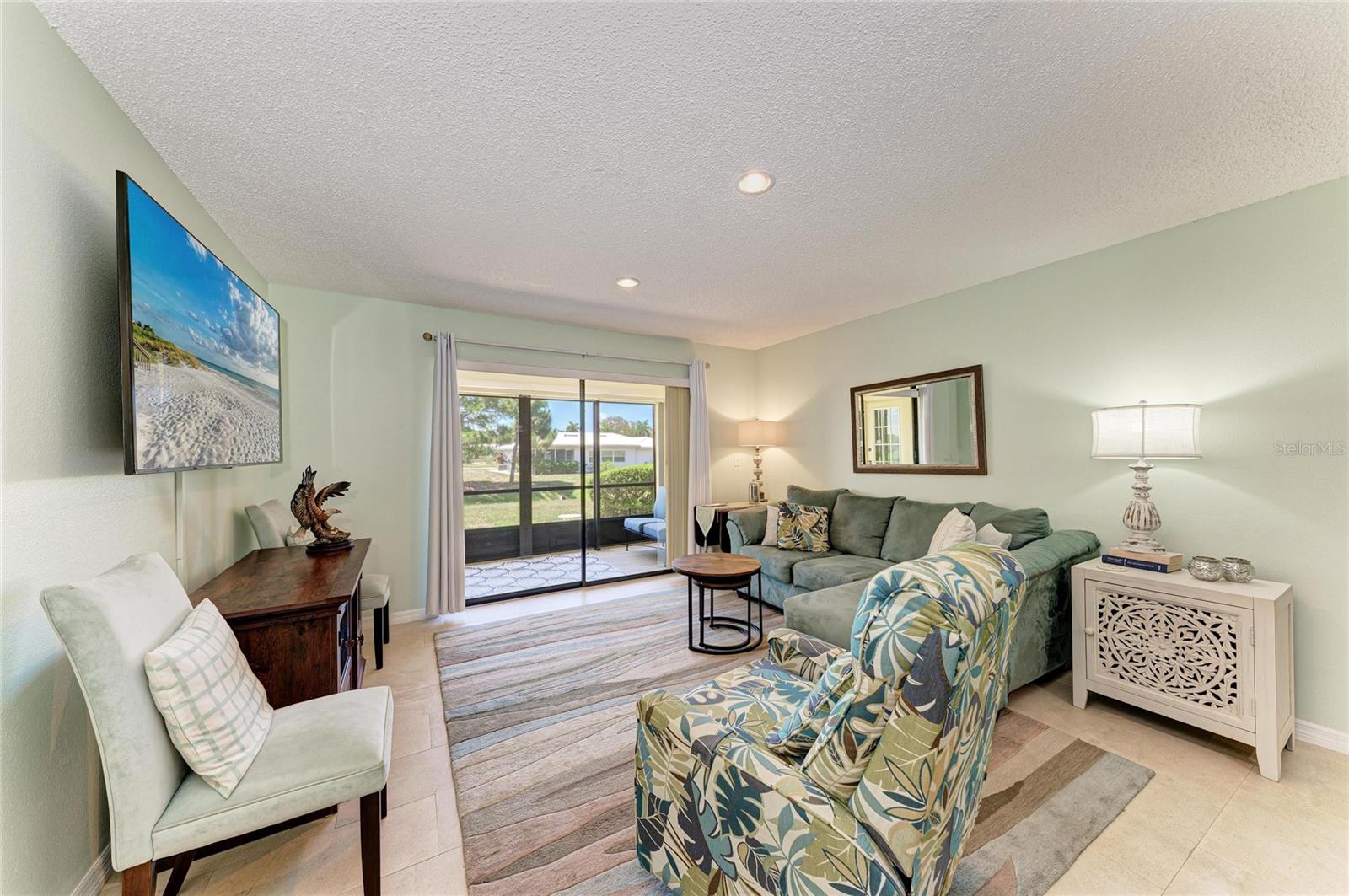 4412 Spicewood Dr #e Property Photo 7