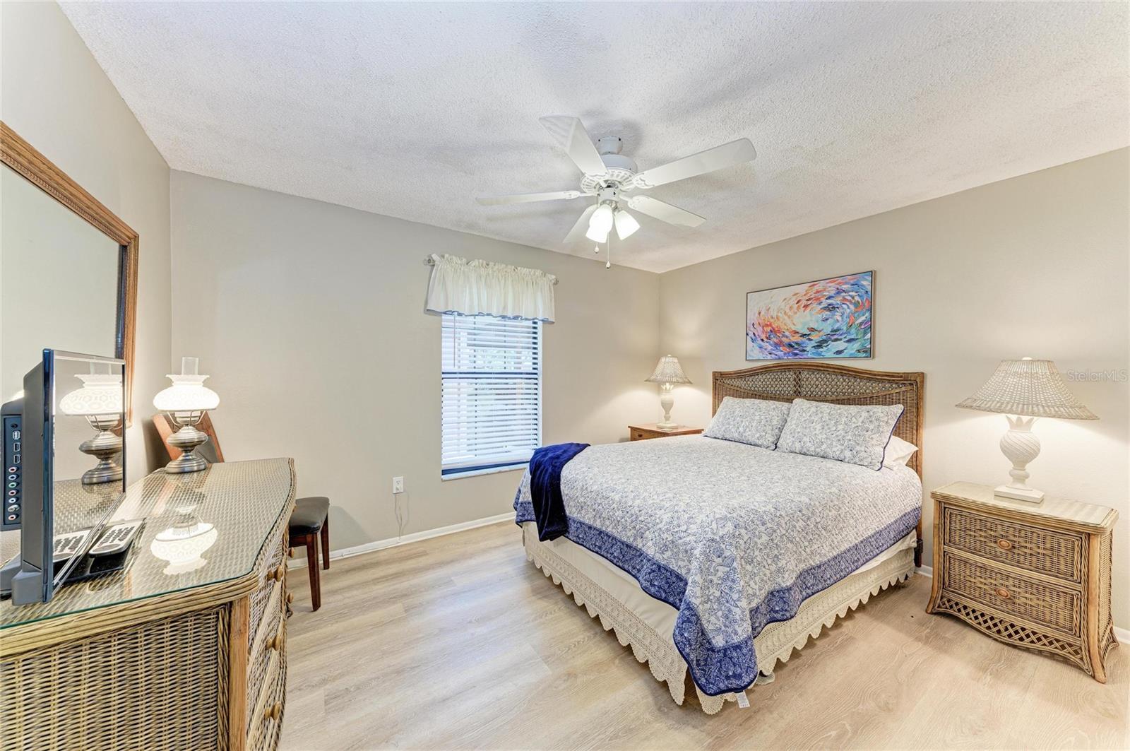 4412 Spicewood Dr #e Property Photo 27