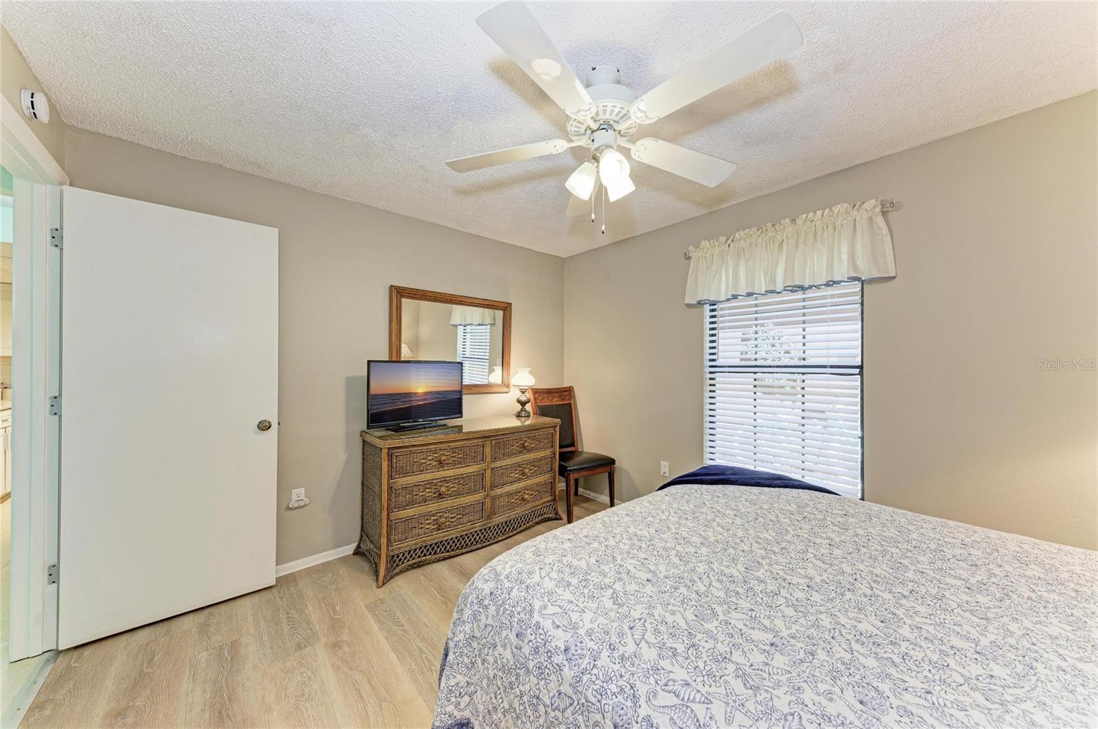 4412 Spicewood Dr #e Property Photo 29