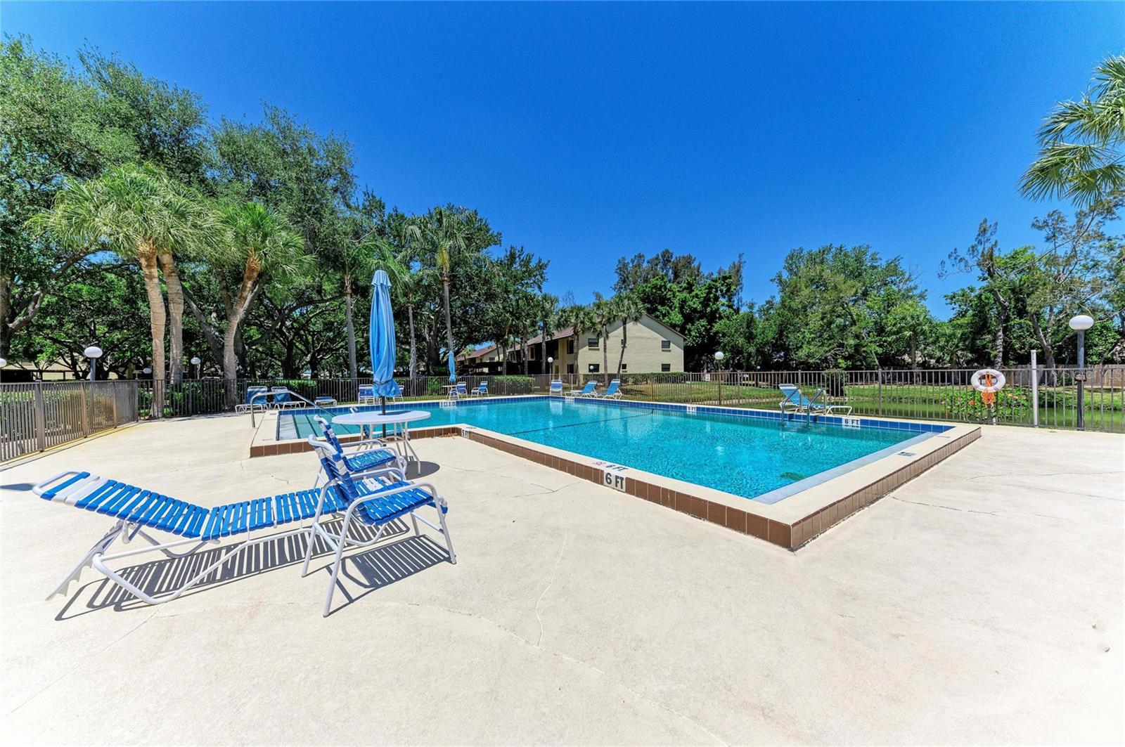 4412 Spicewood Dr #e Property Photo 39