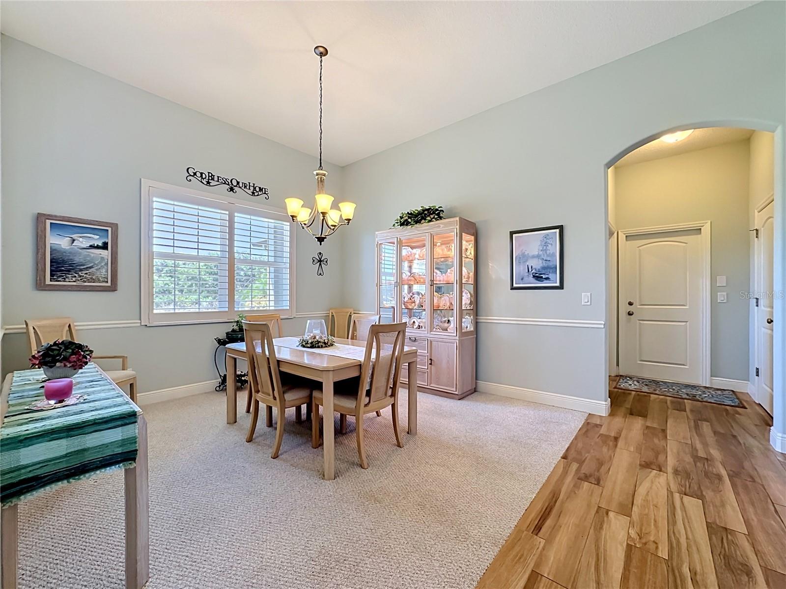6130 Foxbrook Trl Property Photo 8