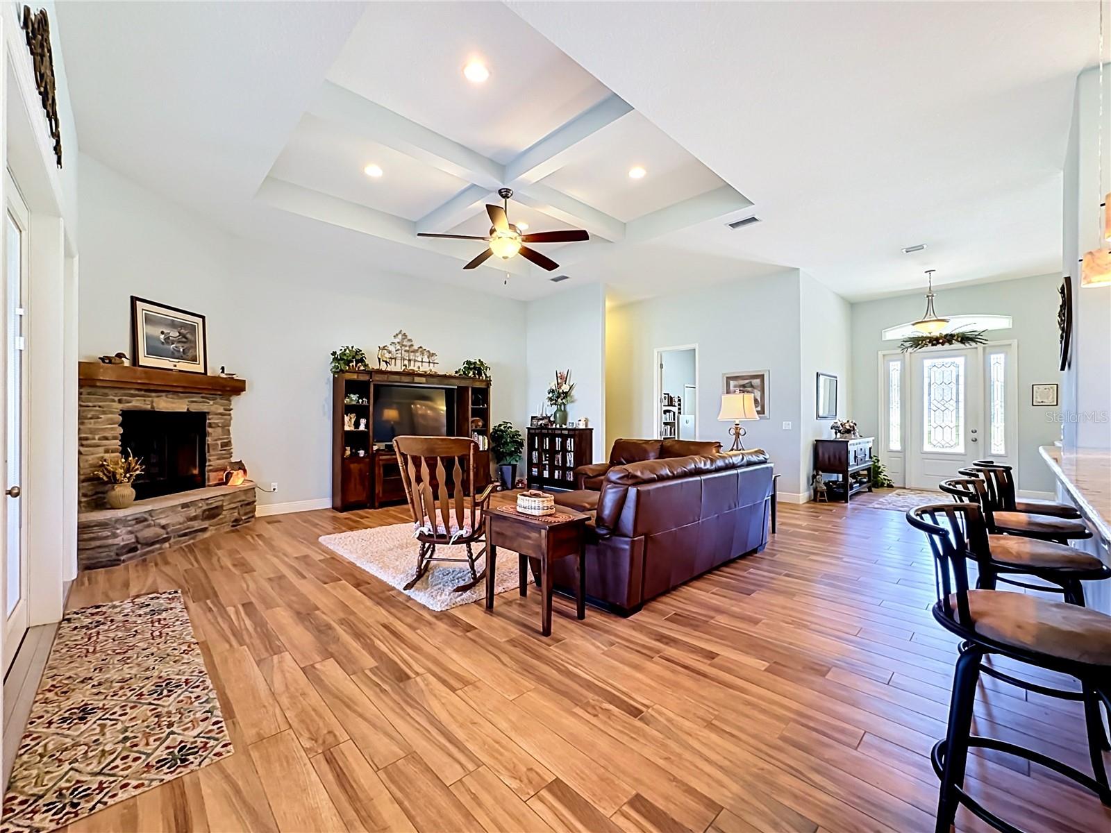 6130 Foxbrook Trl Property Photo 12