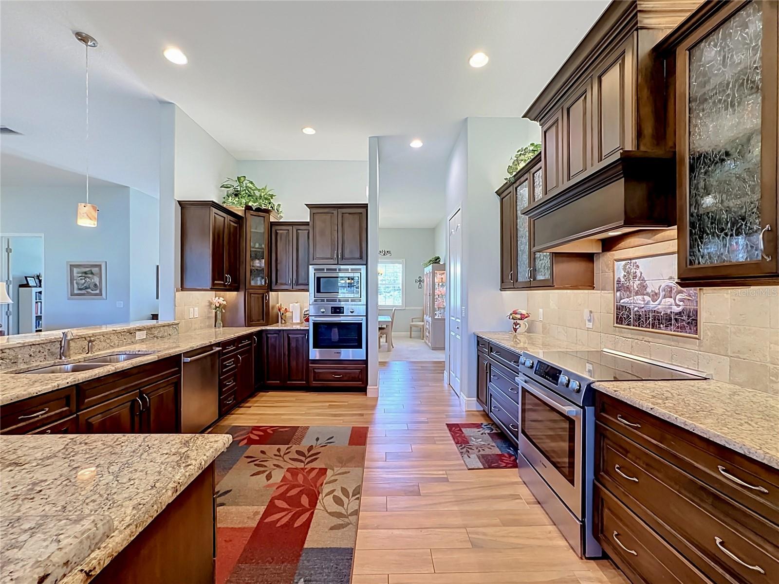 6130 Foxbrook Trl Property Photo 16