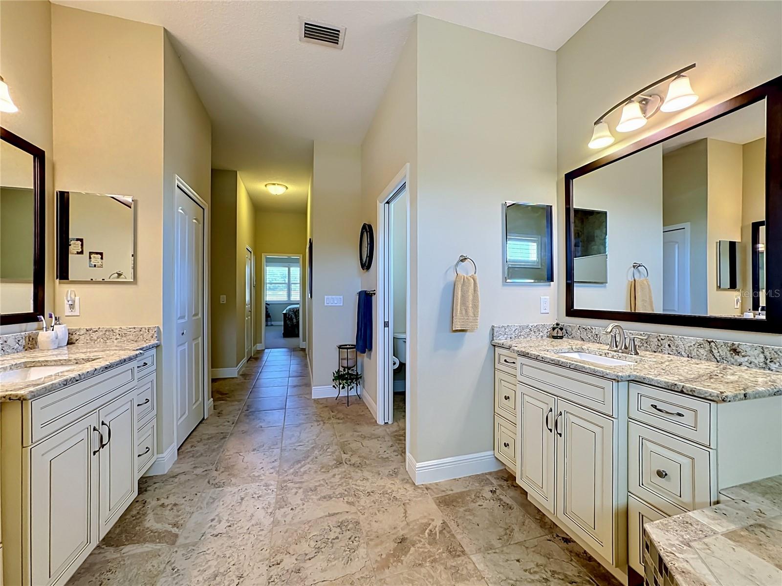6130 Foxbrook Trl Property Photo 22