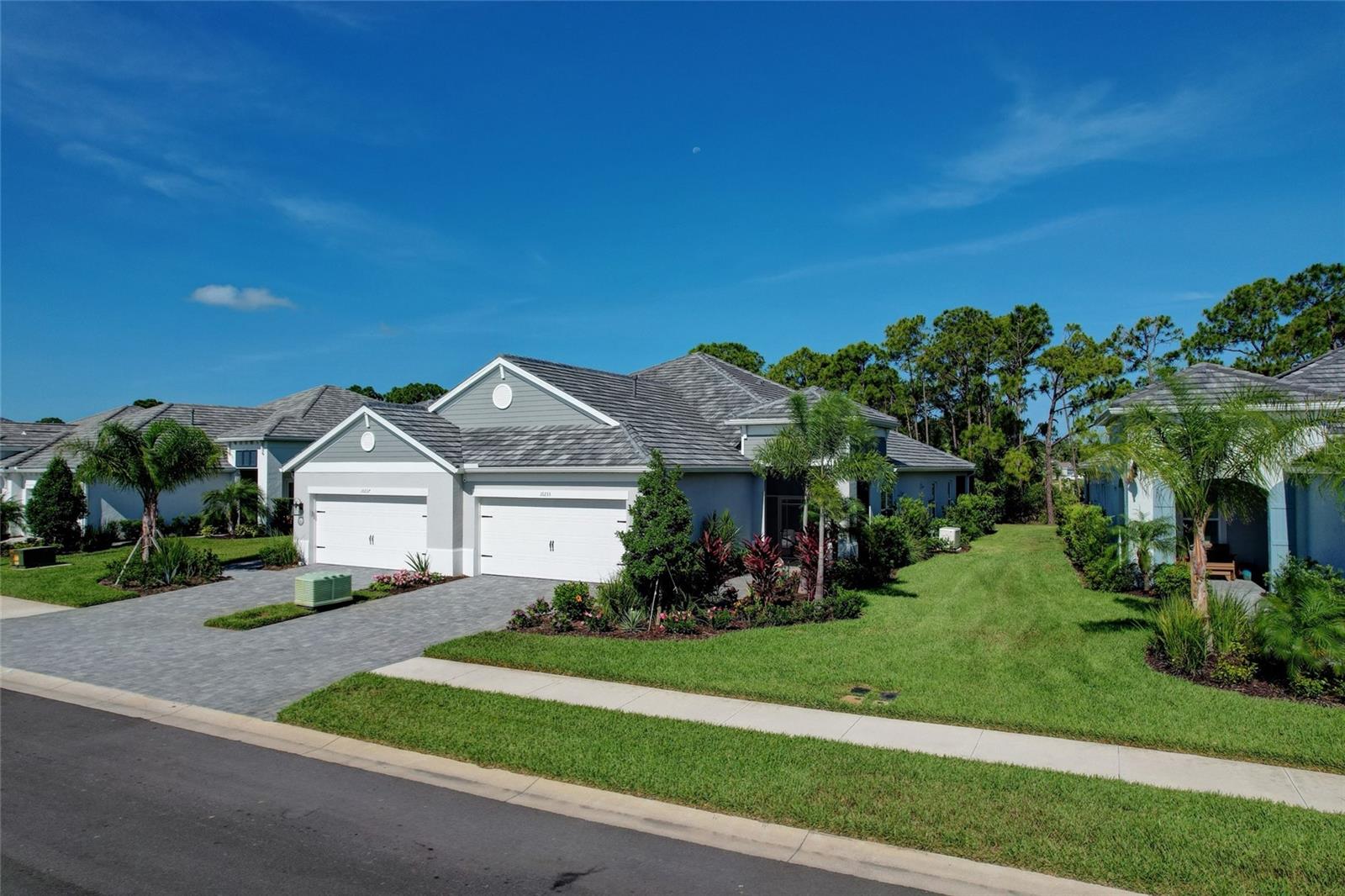 10233 Lake Wales Cir Property Photo 55
