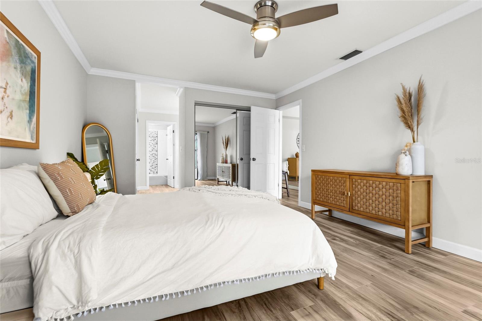 2383 Lakeside Mews #d3 Property Photo 29