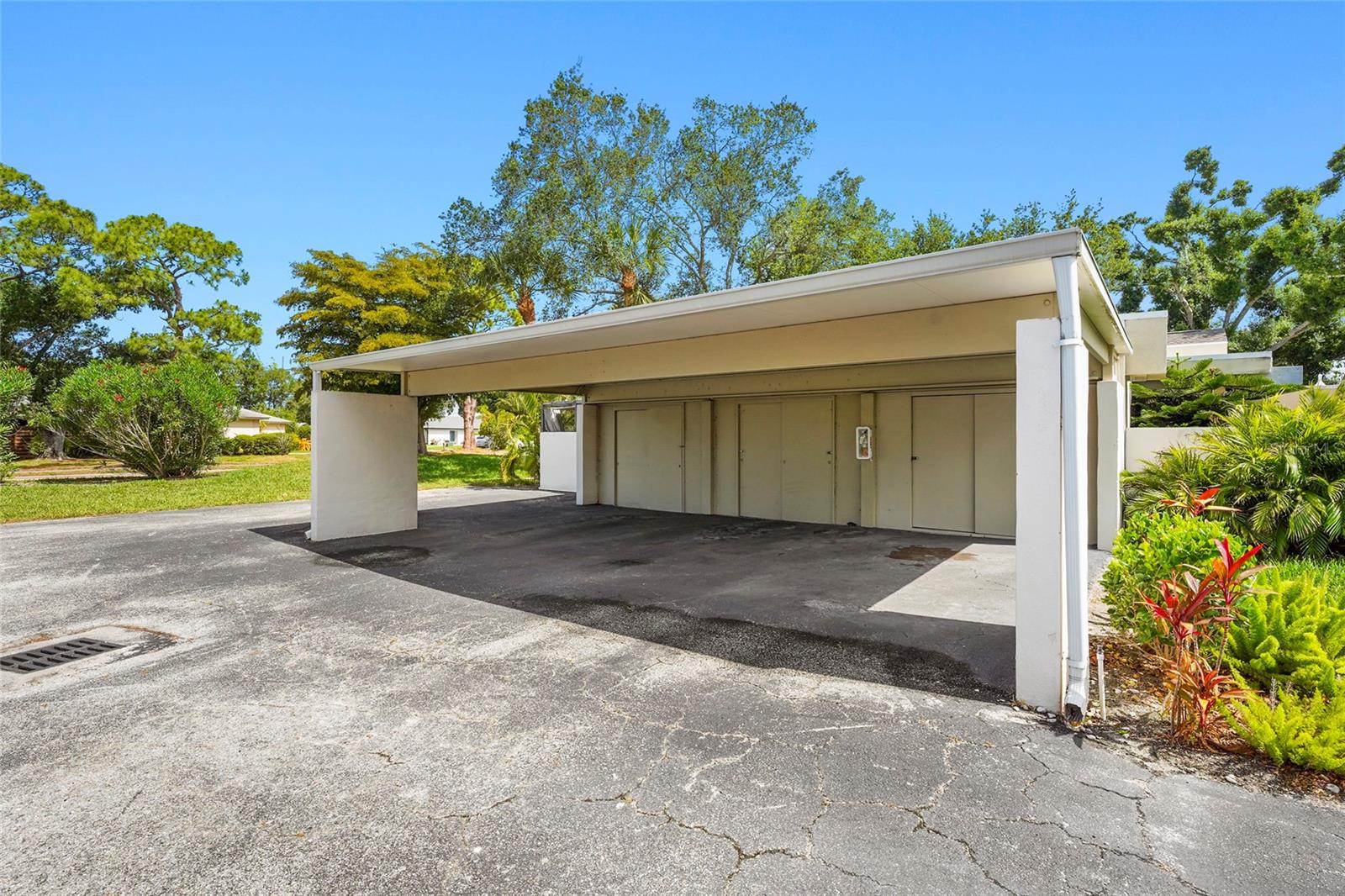 2383 Lakeside Mews #d3 Property Photo 42