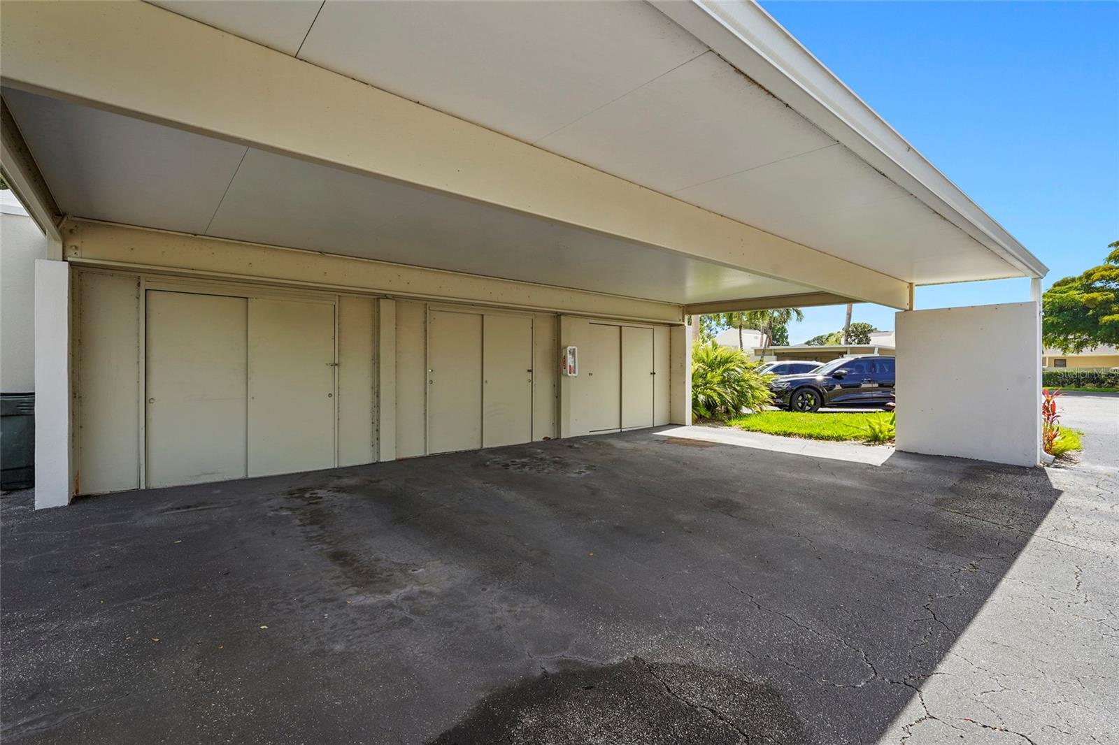 2383 Lakeside Mews #d3 Property Photo 43