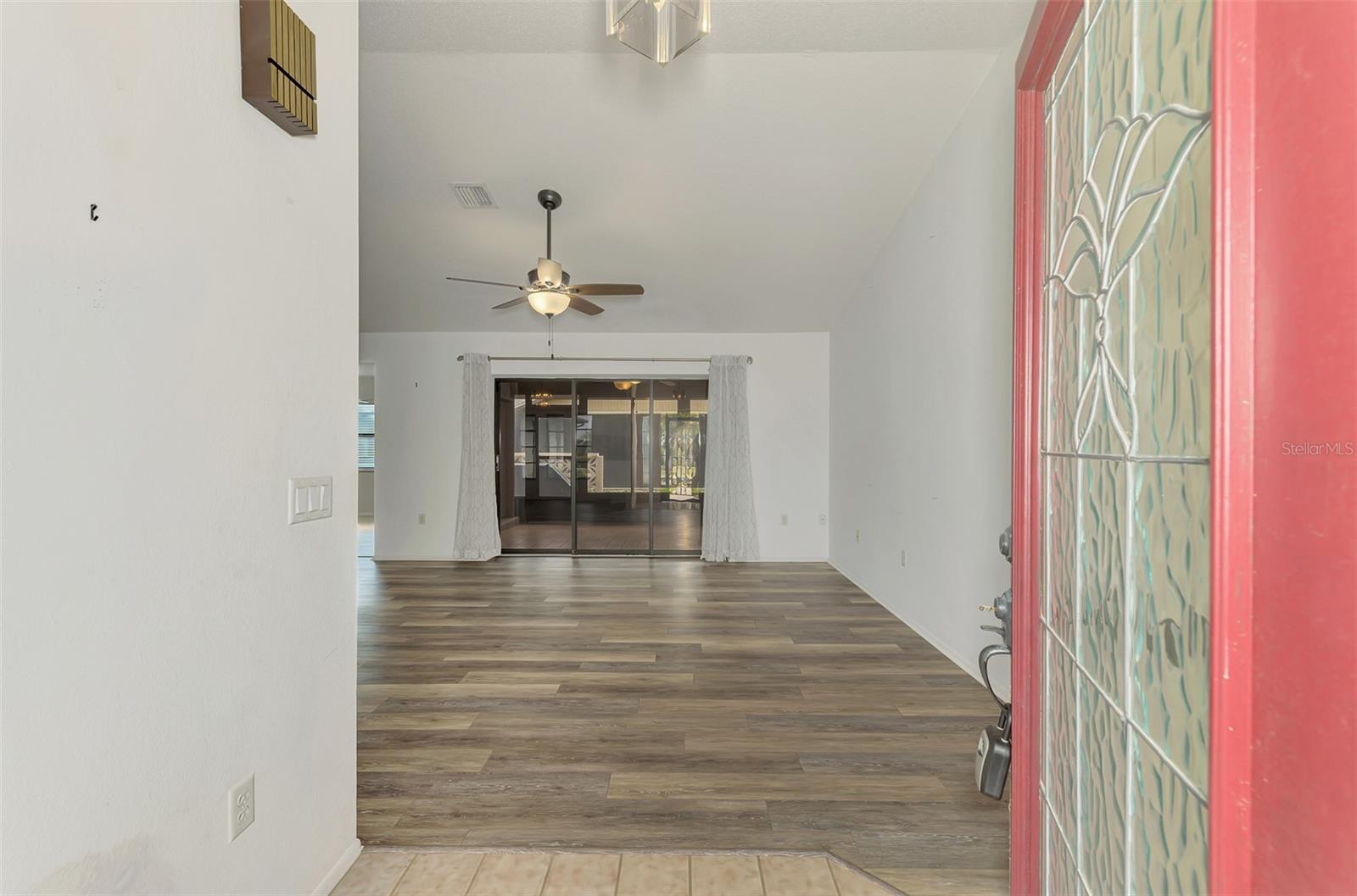 5833 Madison Rd Property Photo 6