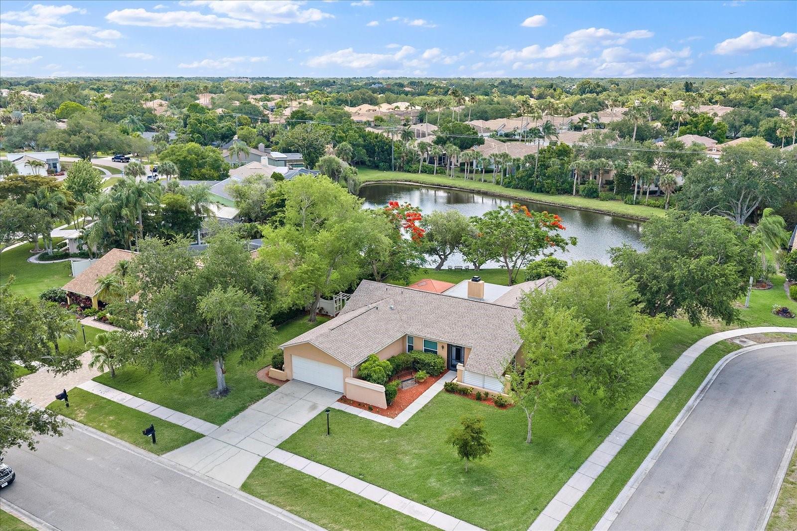 4352 Kingston Loop Property Photo 1