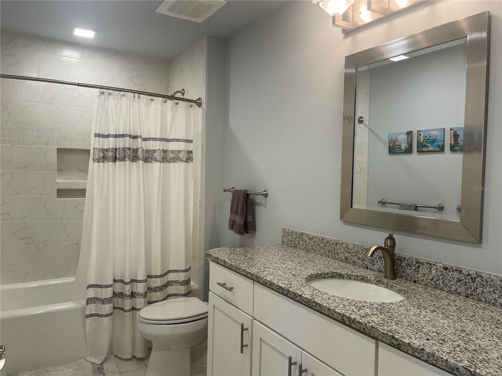 260 Hidden Bay Dr #401 Property Photo 37