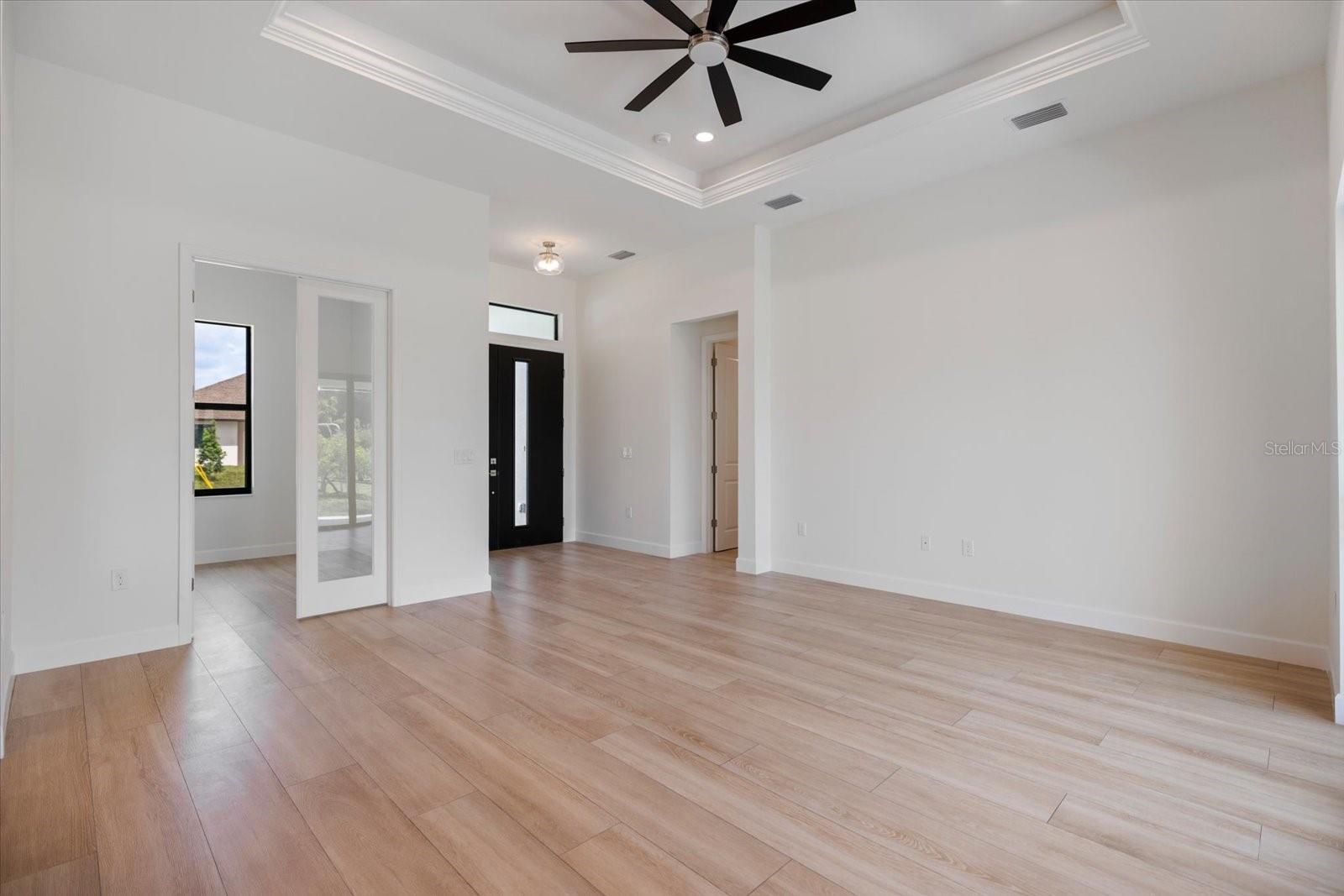 12134 Mallorca Ave Property Photo 7