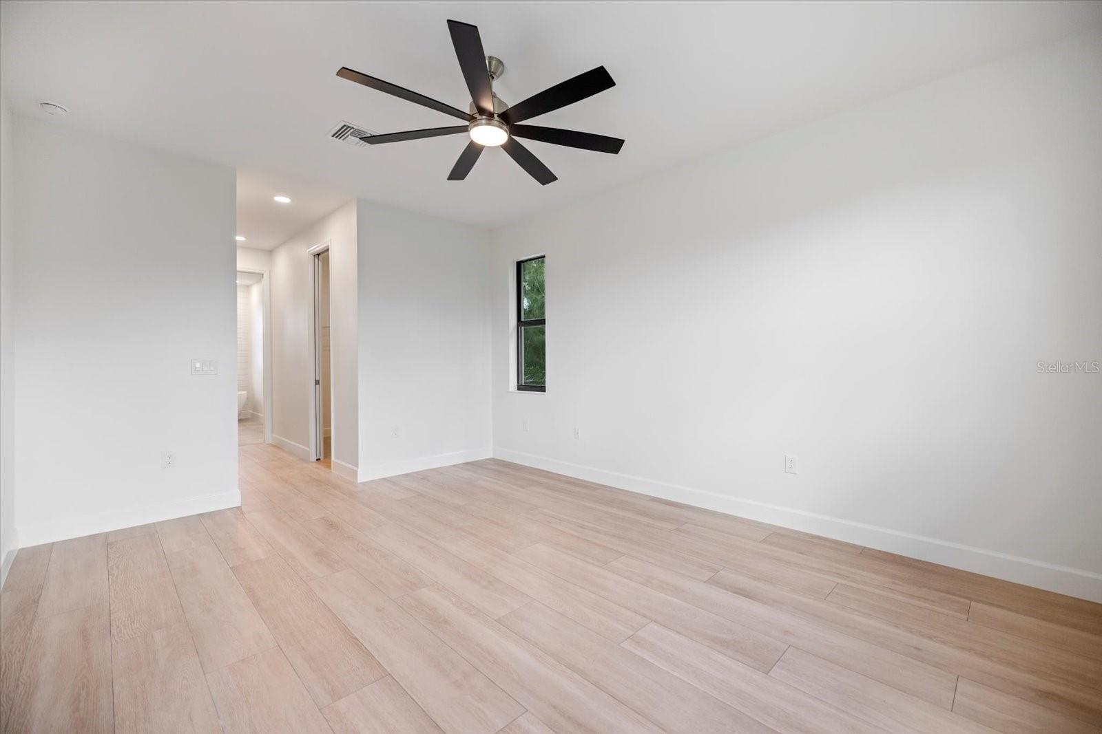 12134 Mallorca Ave Property Photo 16