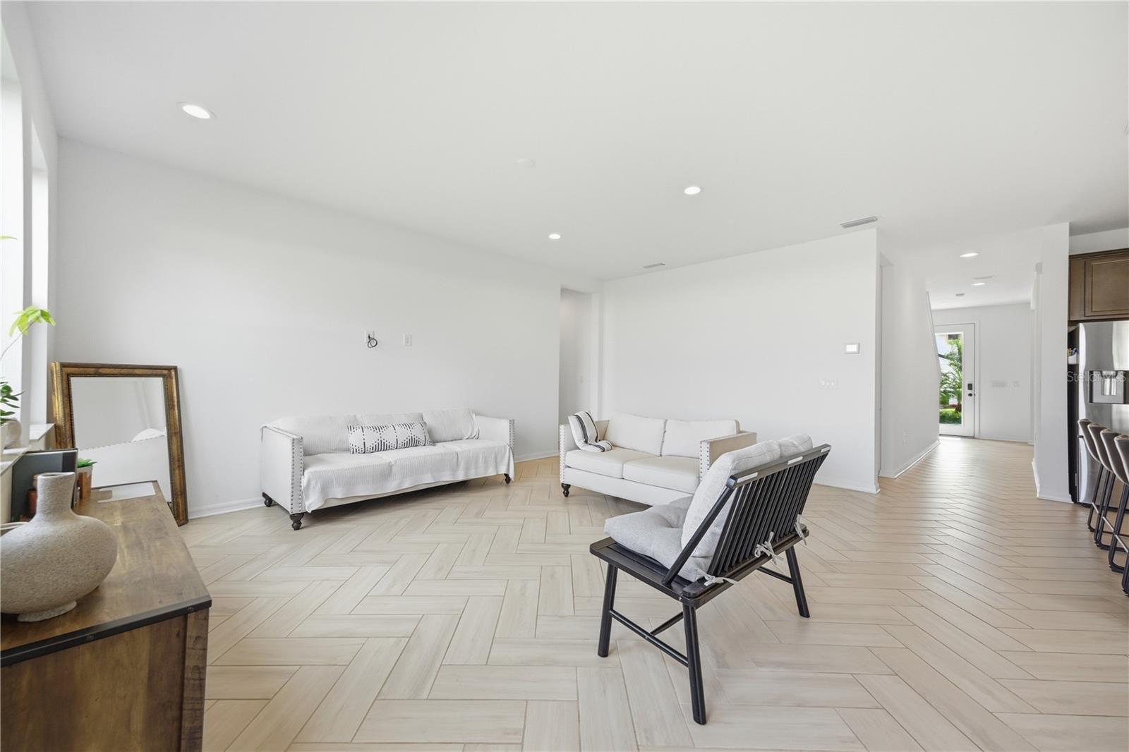 8326 Abalone Loop Property Photo 17