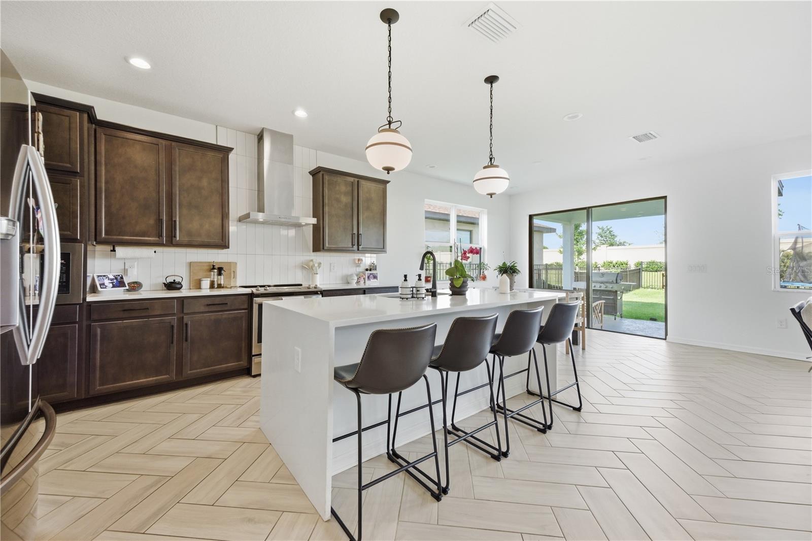 8326 Abalone Loop Property Photo 18