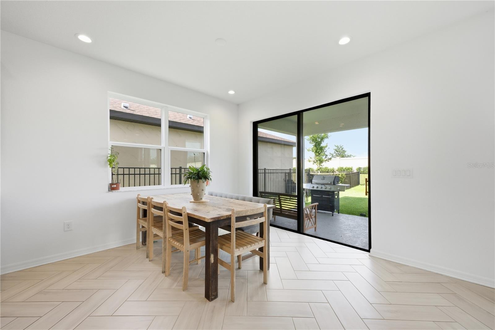 8326 Abalone Loop Property Photo 23