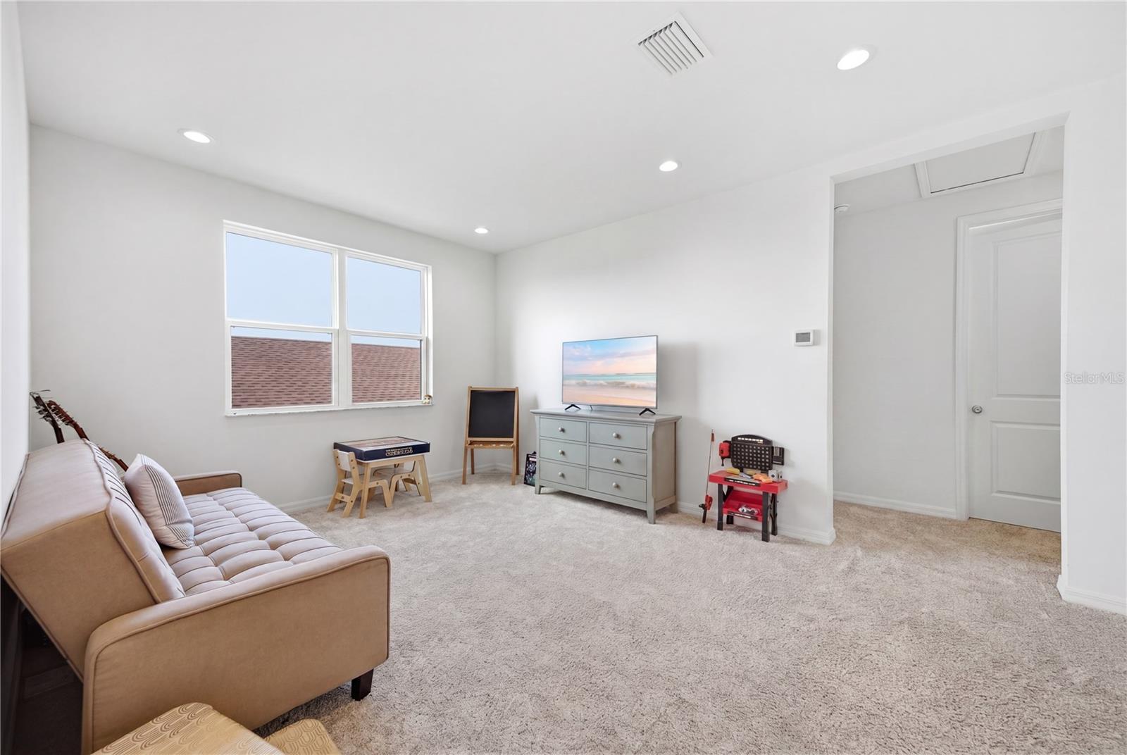 8326 Abalone Loop Property Photo 31