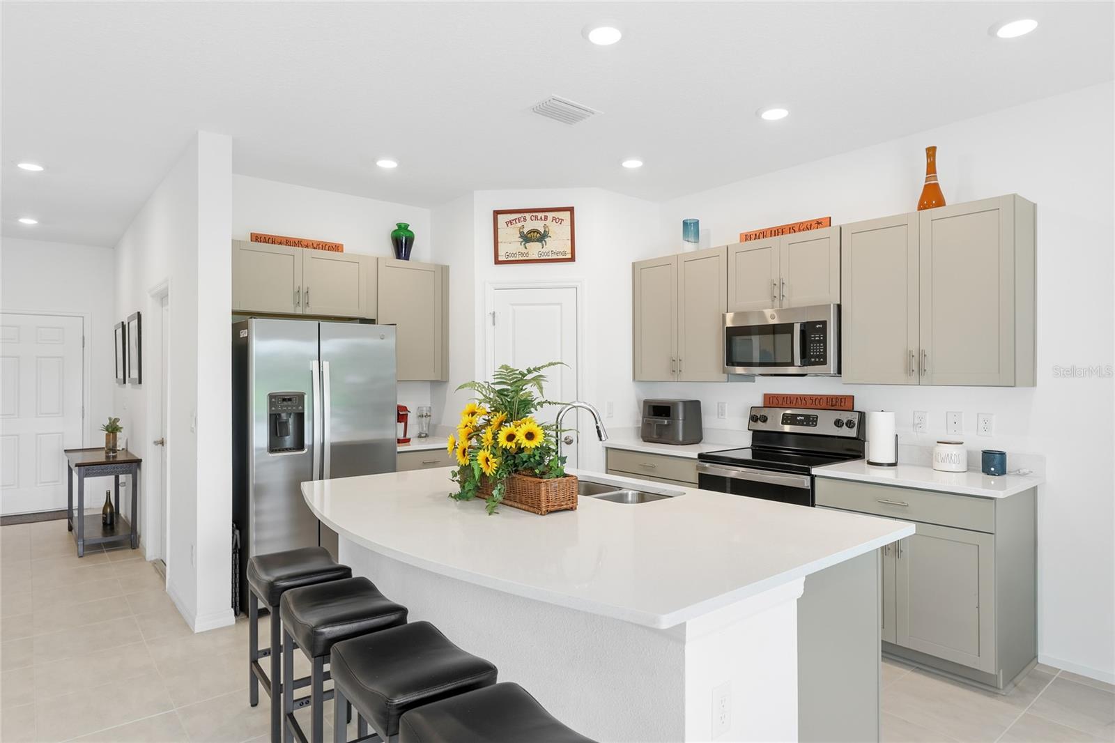 15067 Ginetti St Property Photo 12