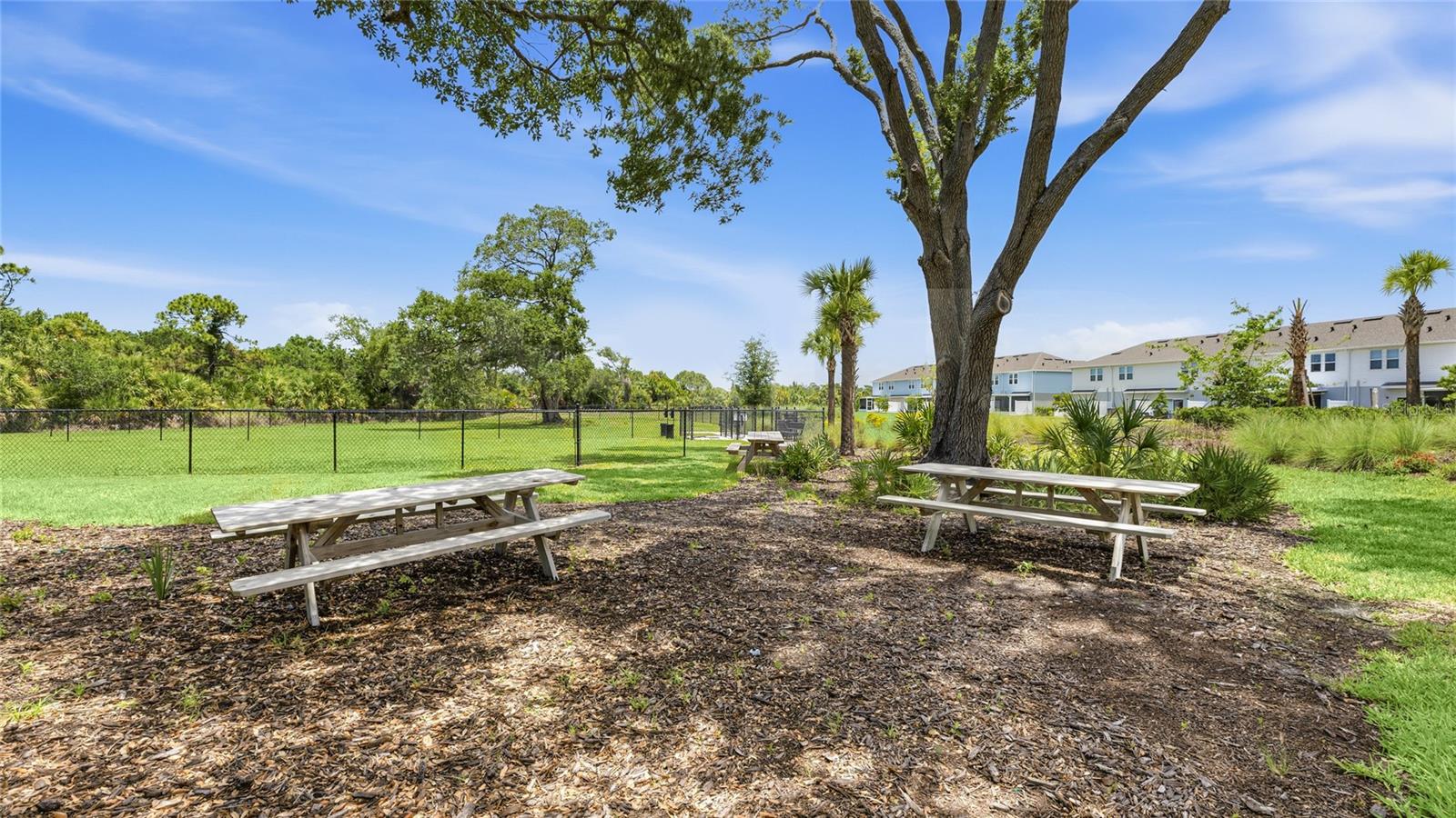 15067 Ginetti St Property Photo 46