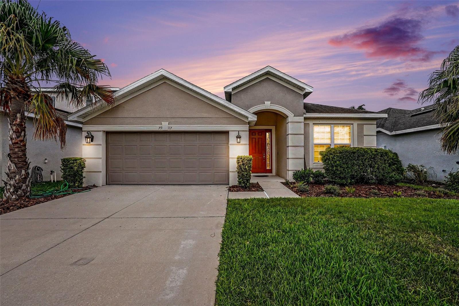 7907 SILVER CLOVER CT Property Photo 1