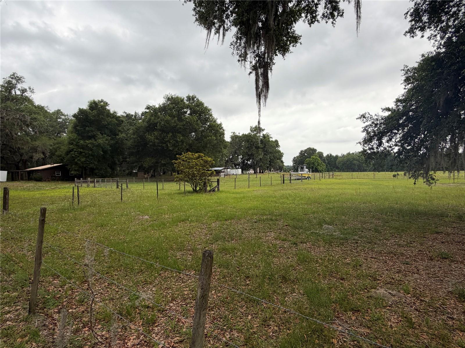 2748 Cr 543 Property Photo 3