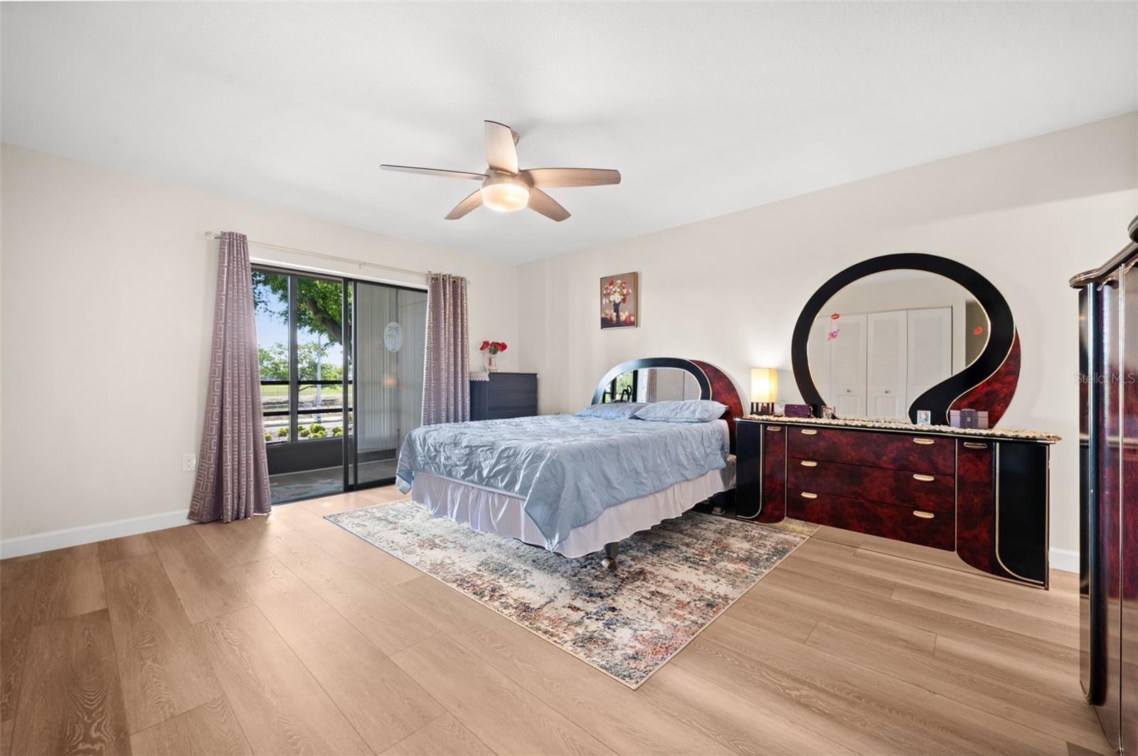 5400 34th St W #i3 Property Photo 12