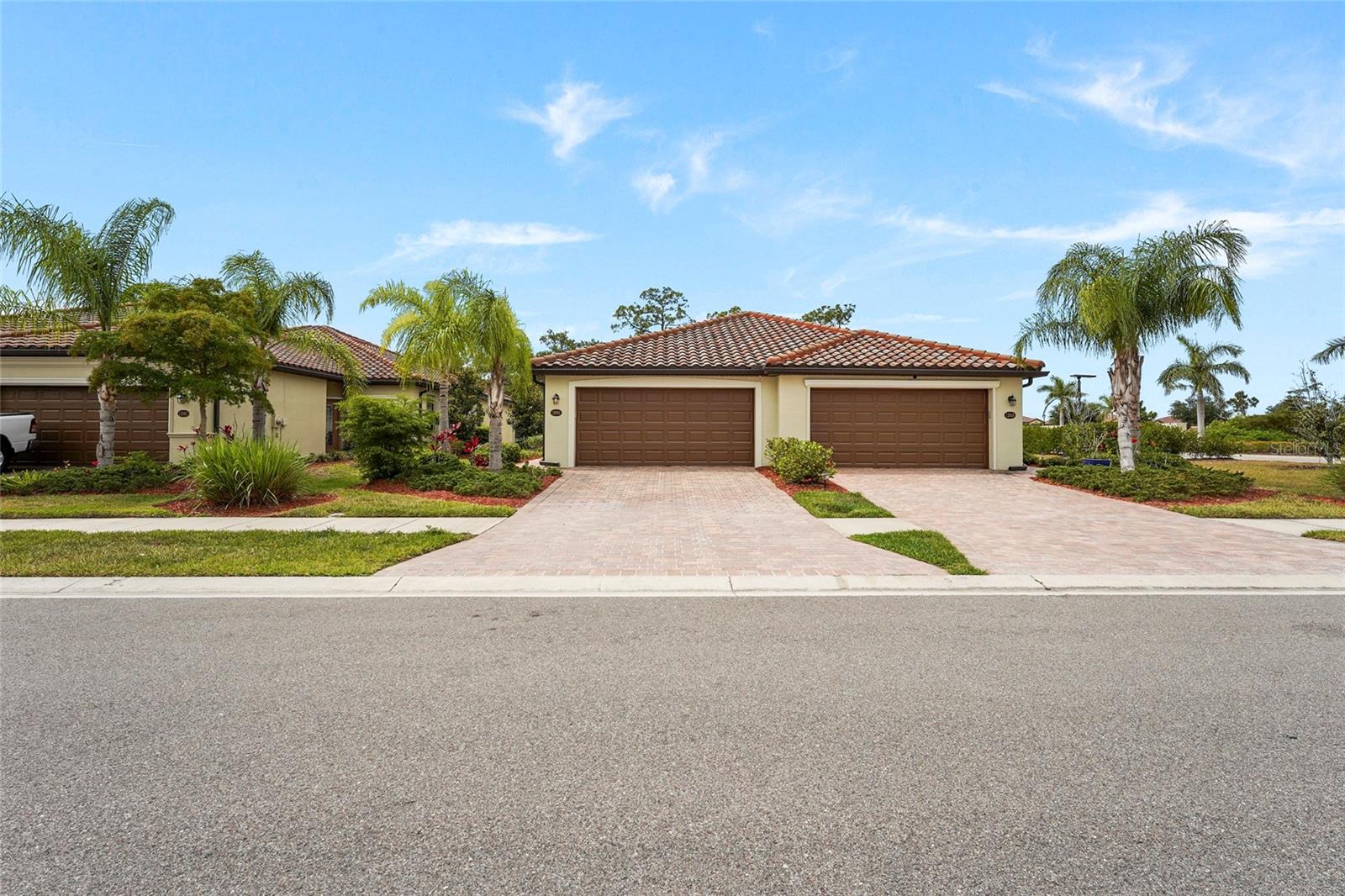 12055 Amica Loop Property Photo 2