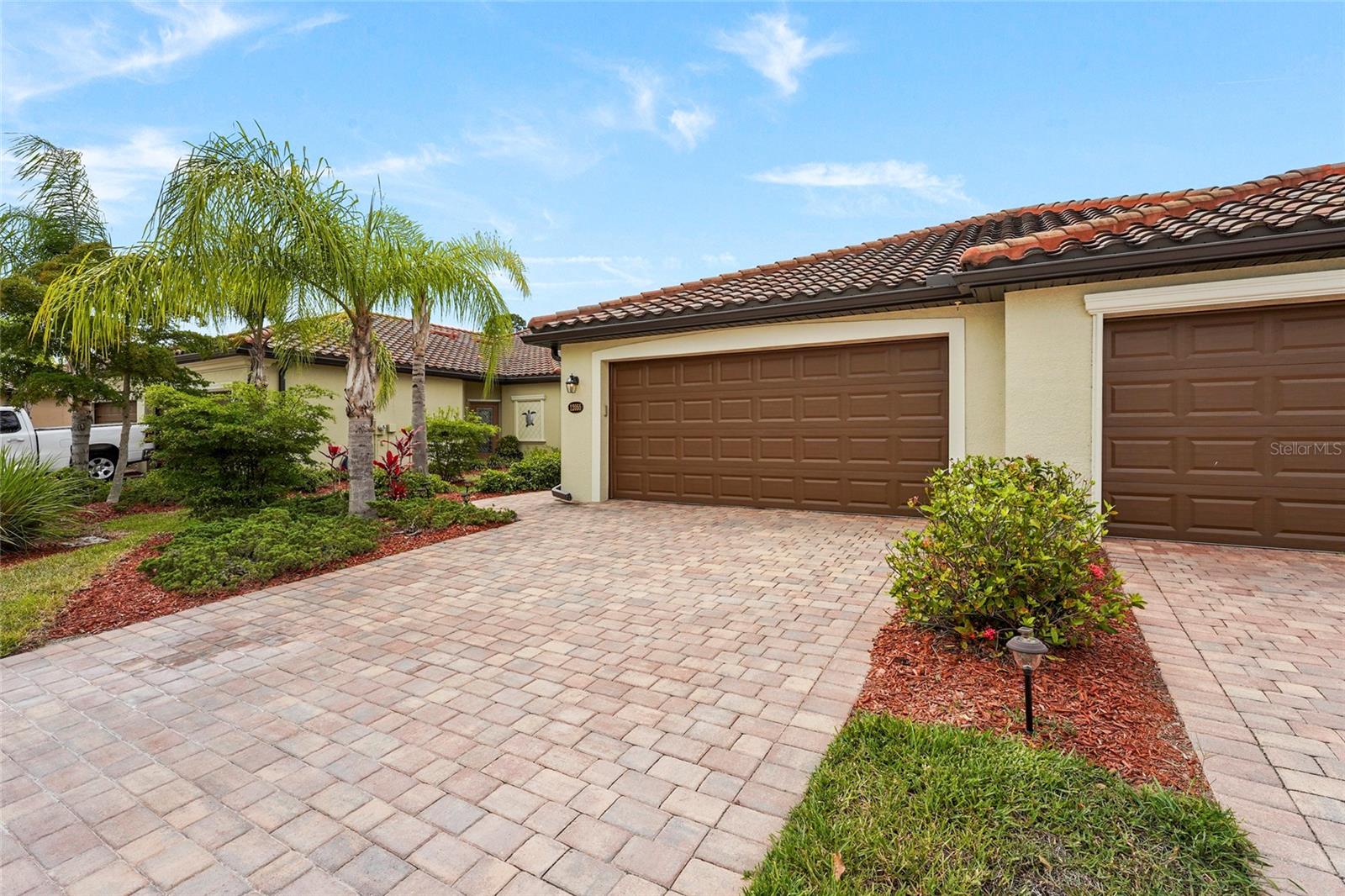 12055 Amica Loop Property Photo 6
