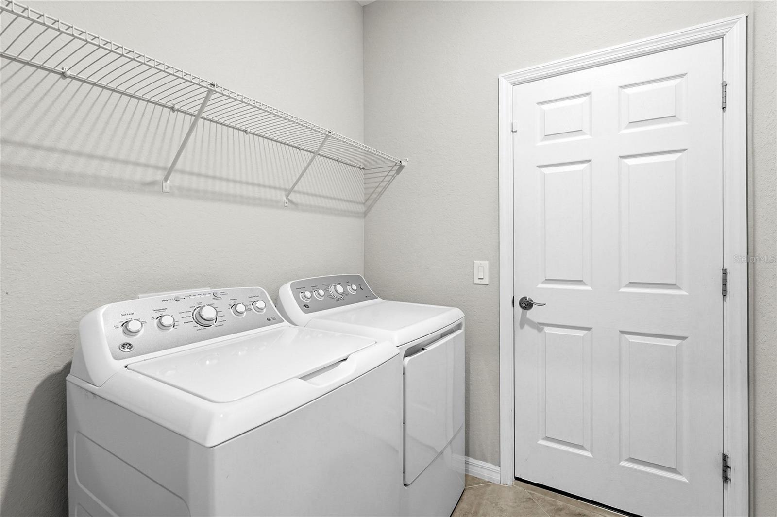 12055 Amica Loop Property Photo 38
