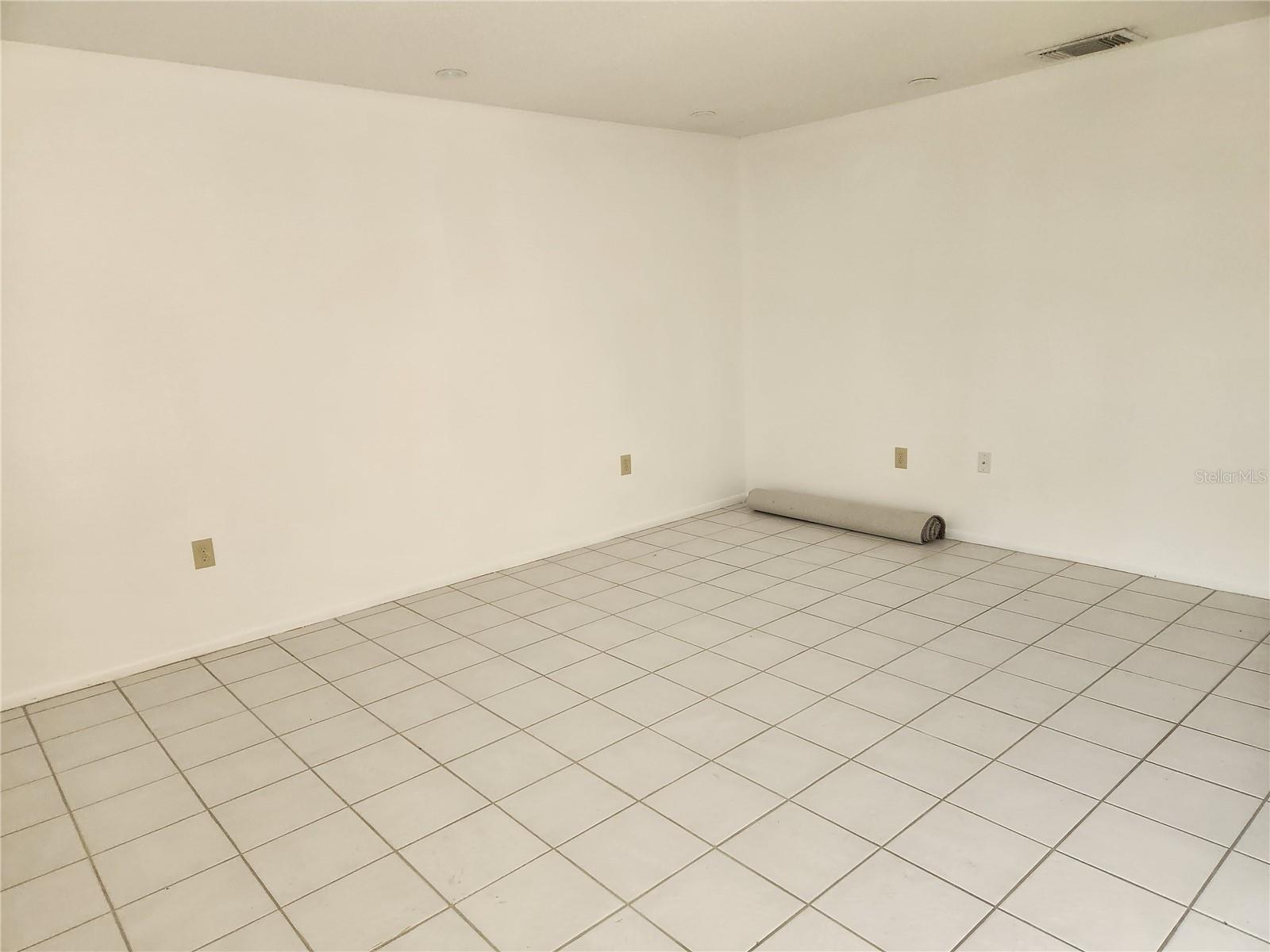 749 N Jefferson Ave #749 Property Photo 4